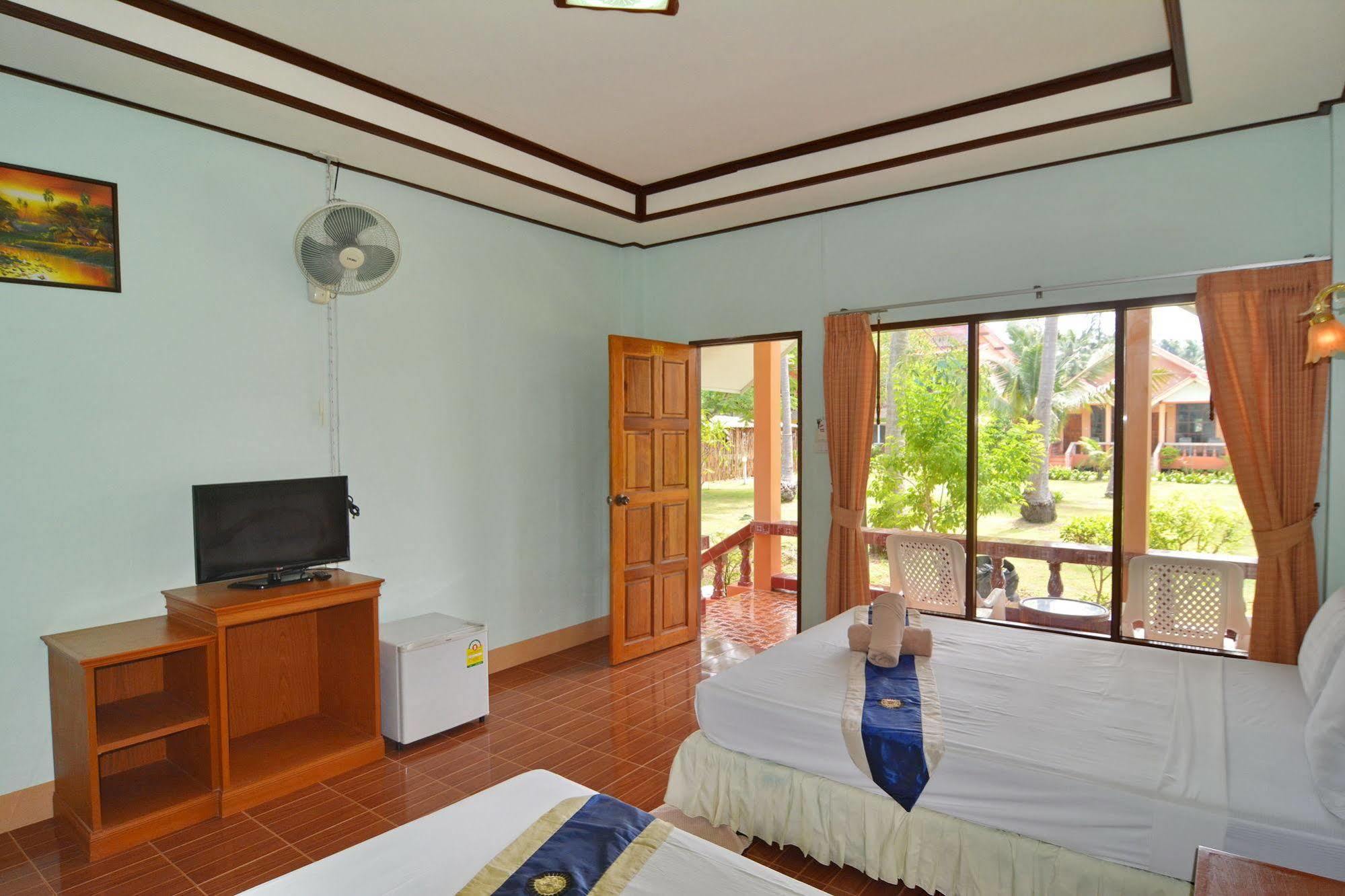 Hotel Lanta Emerald