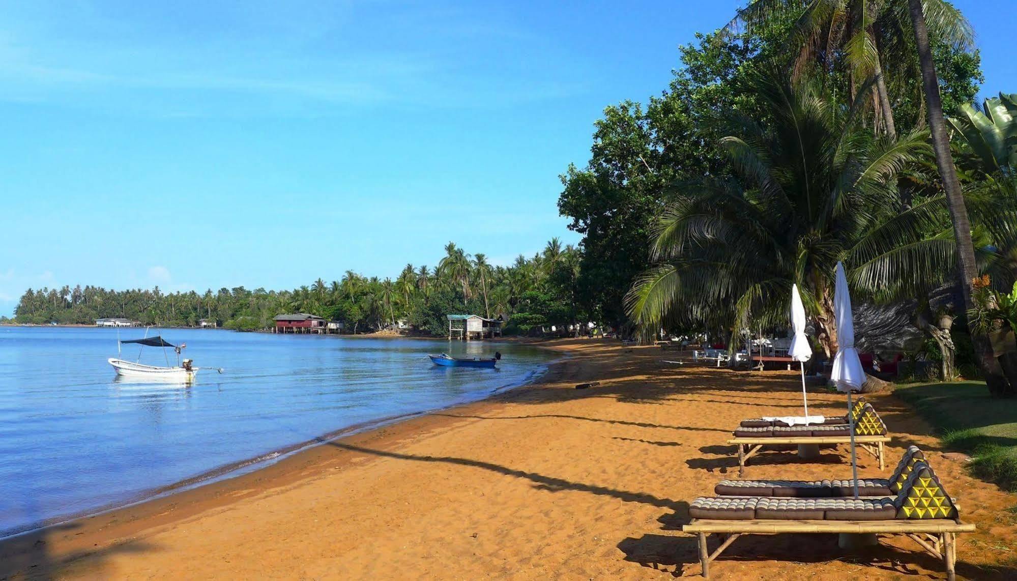 Resort Amber Sands 3*
