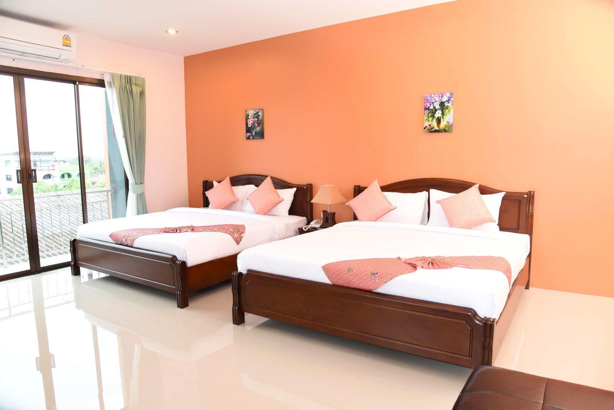 Hotel Phetpailin
