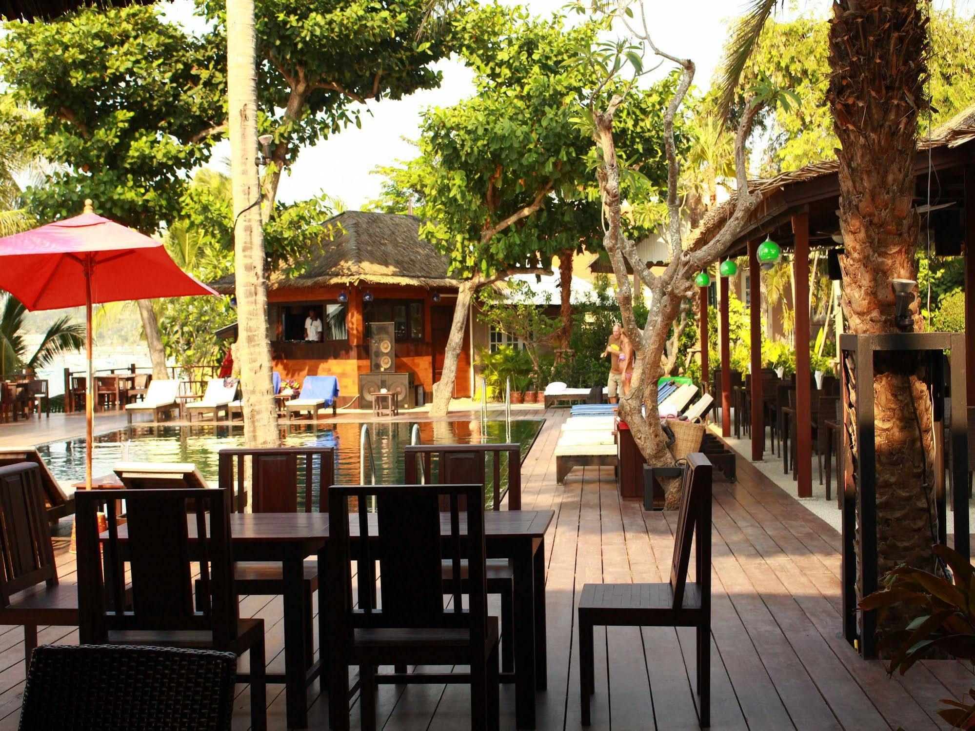 Bangrak Club Bophut