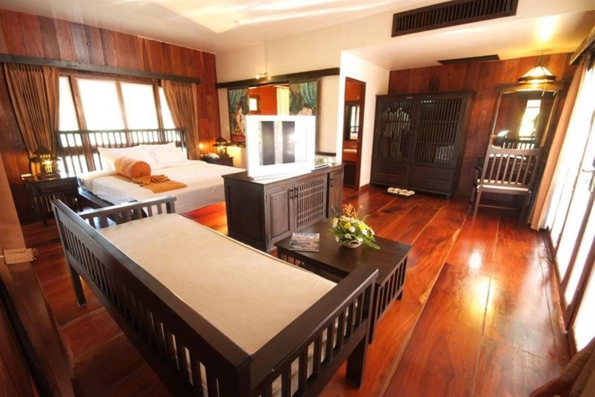 Phowadol Resort 4*