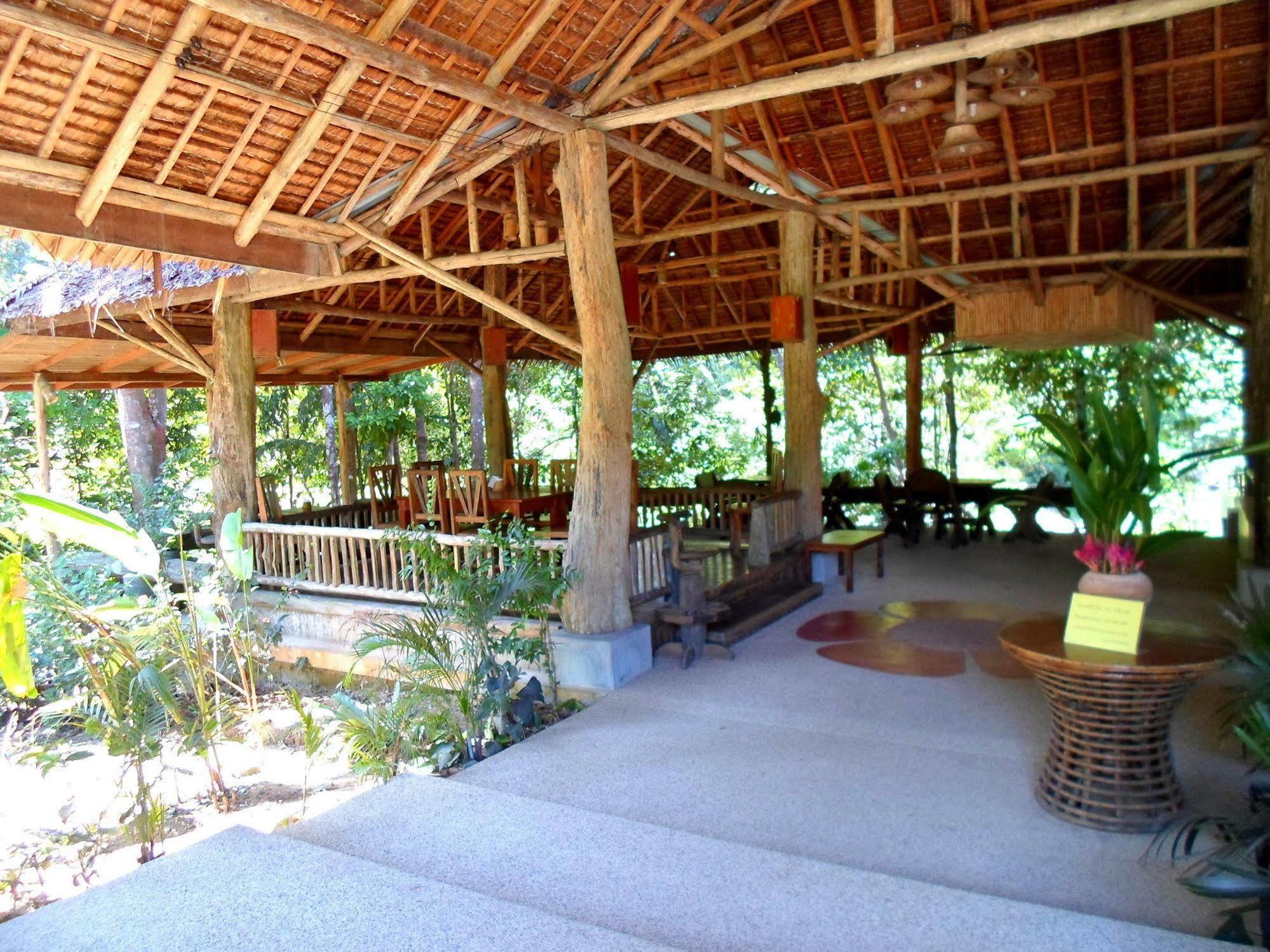 Hotel The Cliff & River Jungle