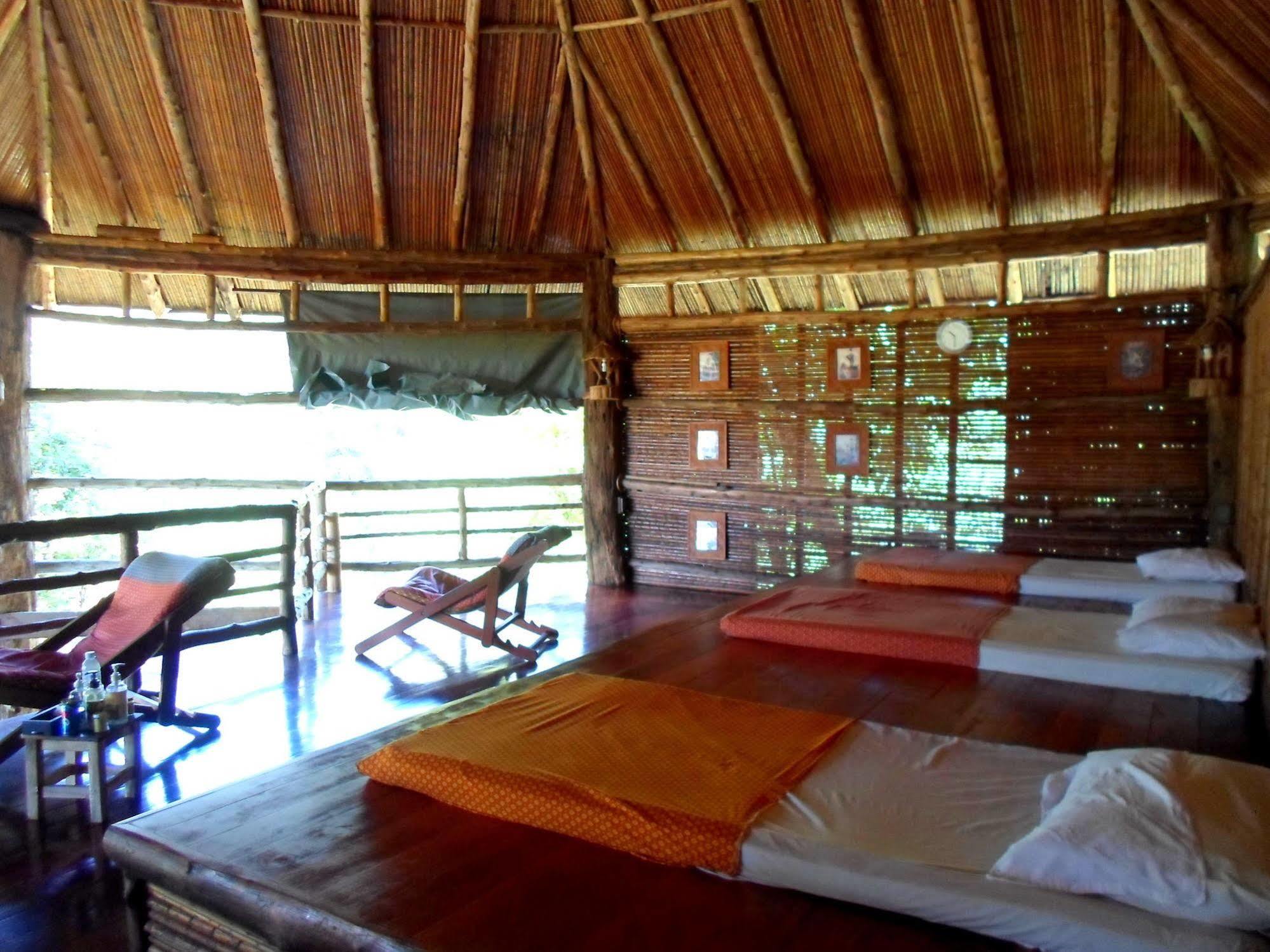 Hotel The Cliff & River Jungle 3*