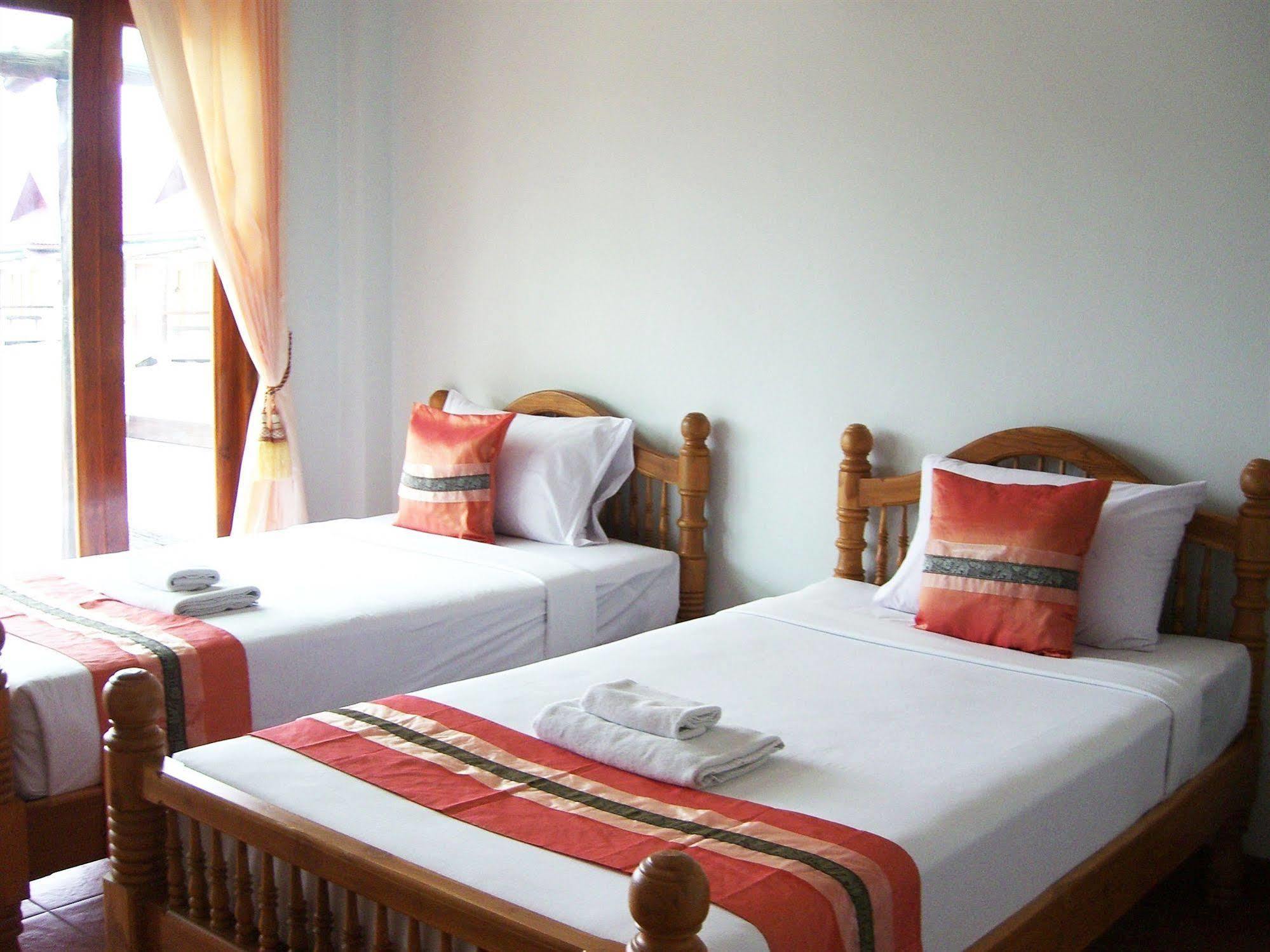 Hotel Bangyai Buri Surat Thani