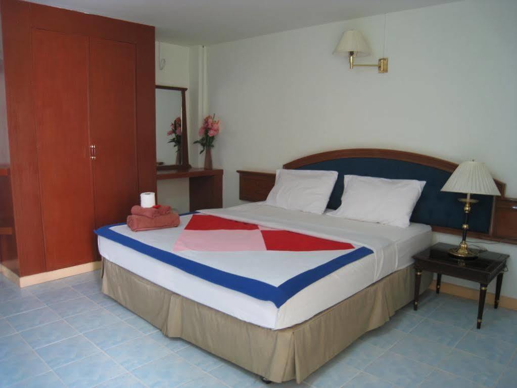 Guest house Pinthong House Pattaya