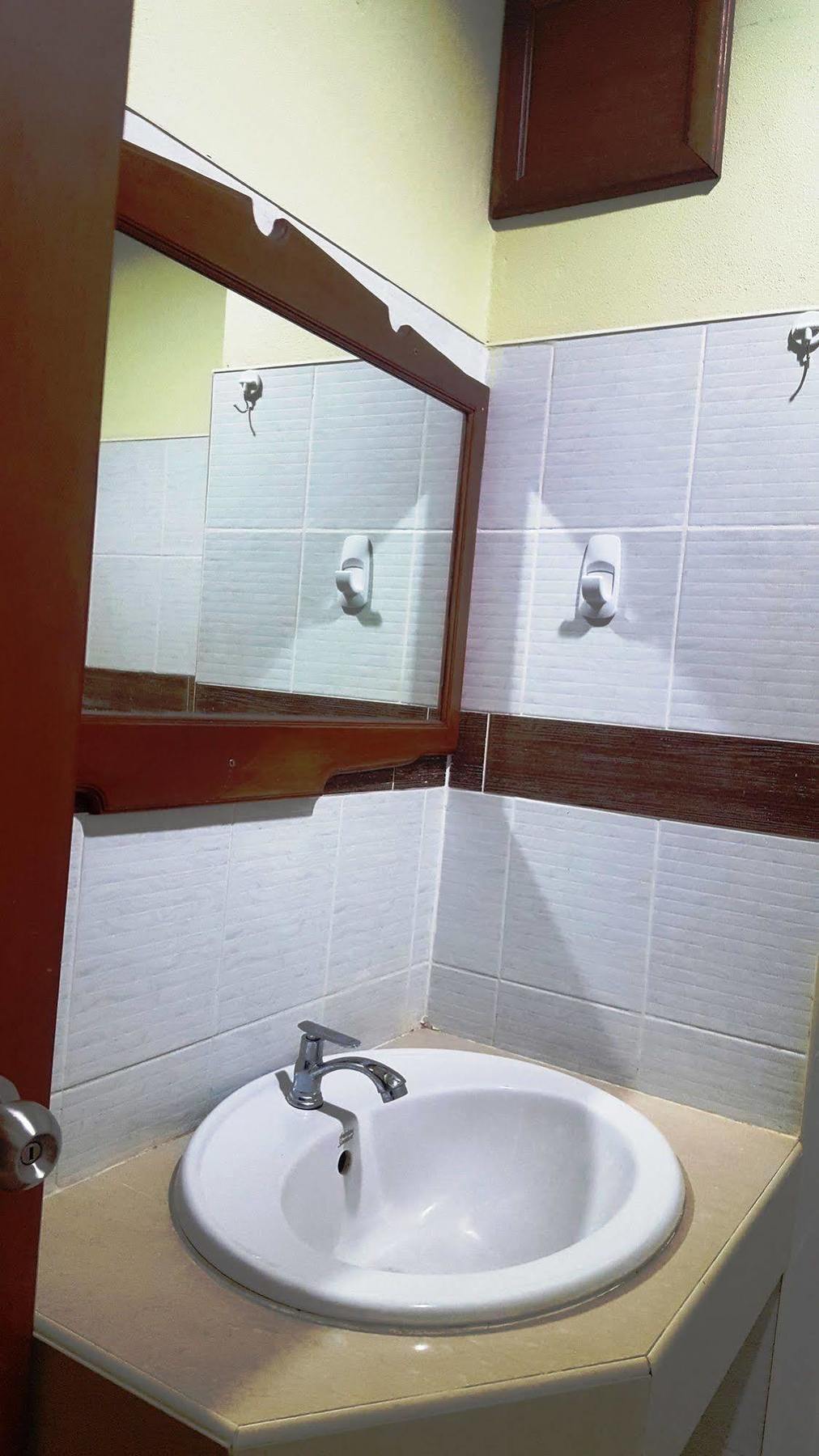 Guest house Rattana & 2*