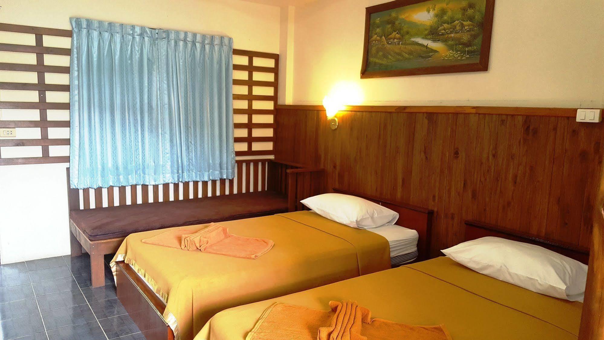 Rattana & Chaweng (Koh Samui)