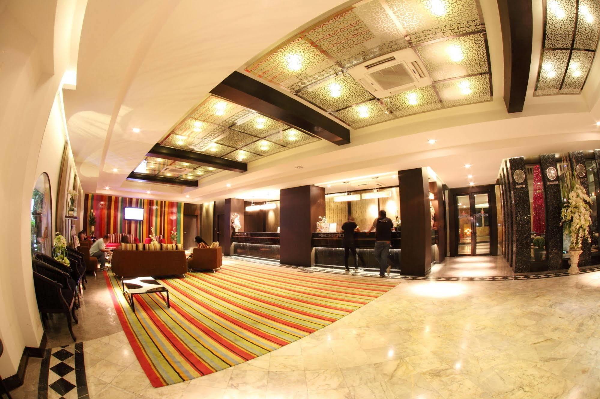 Kiss Gardenhome Chic 3* Hat Yai