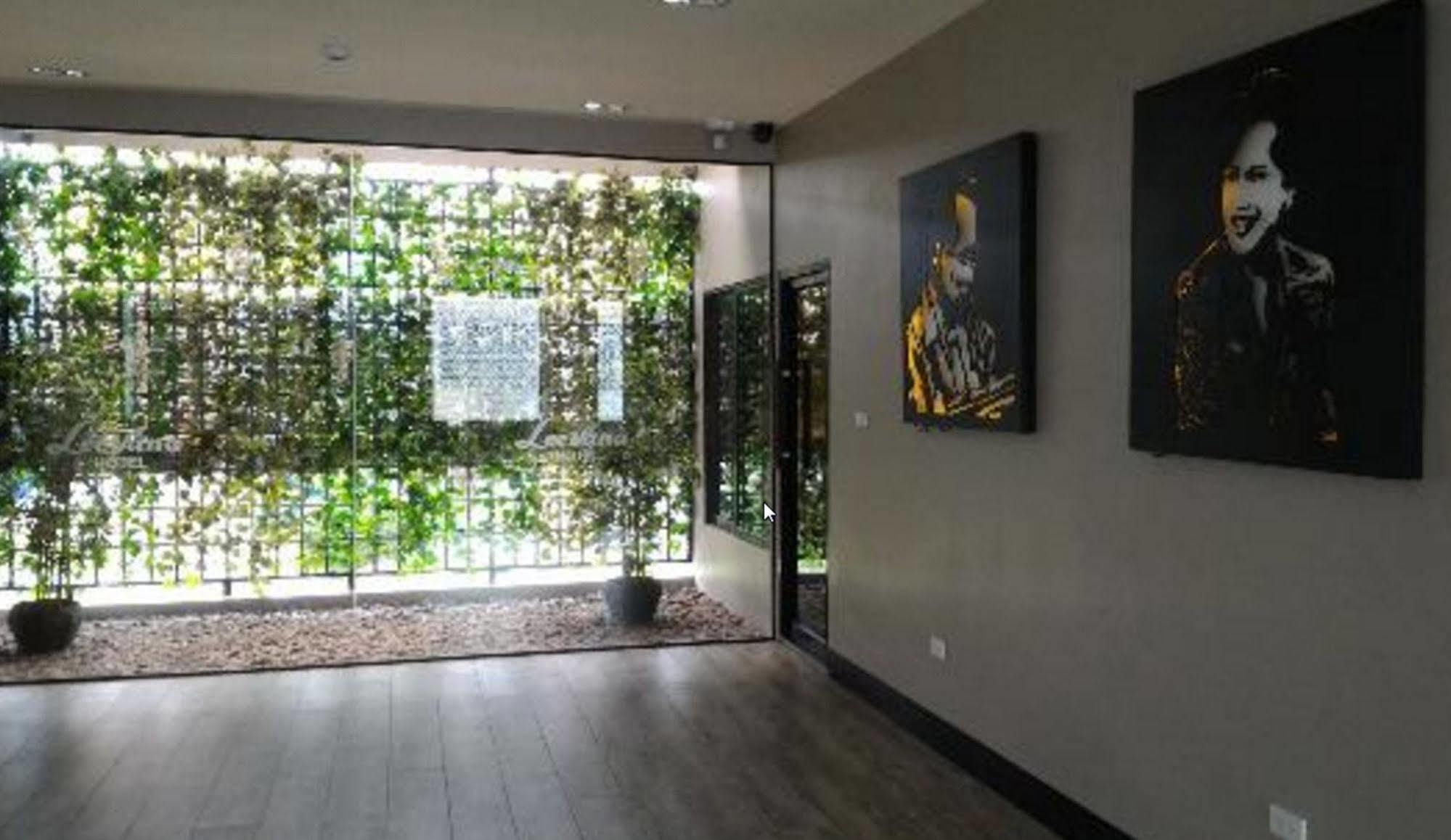 Leevana Hotel 3*