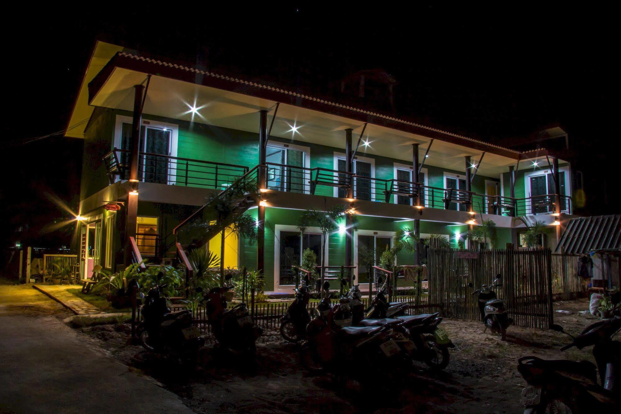 Cha-cha Koh Lanta