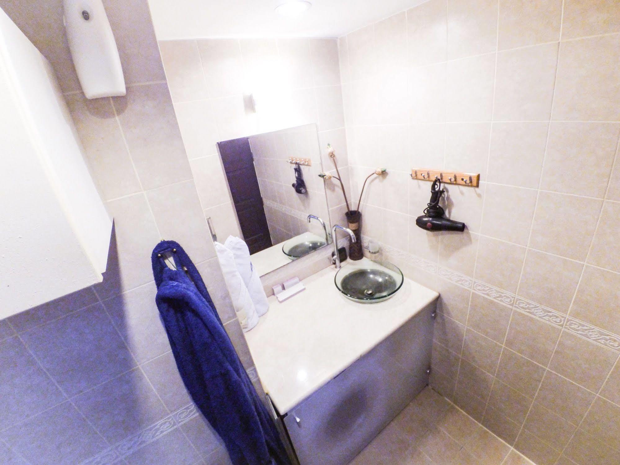 Park Lane Hotel 3*