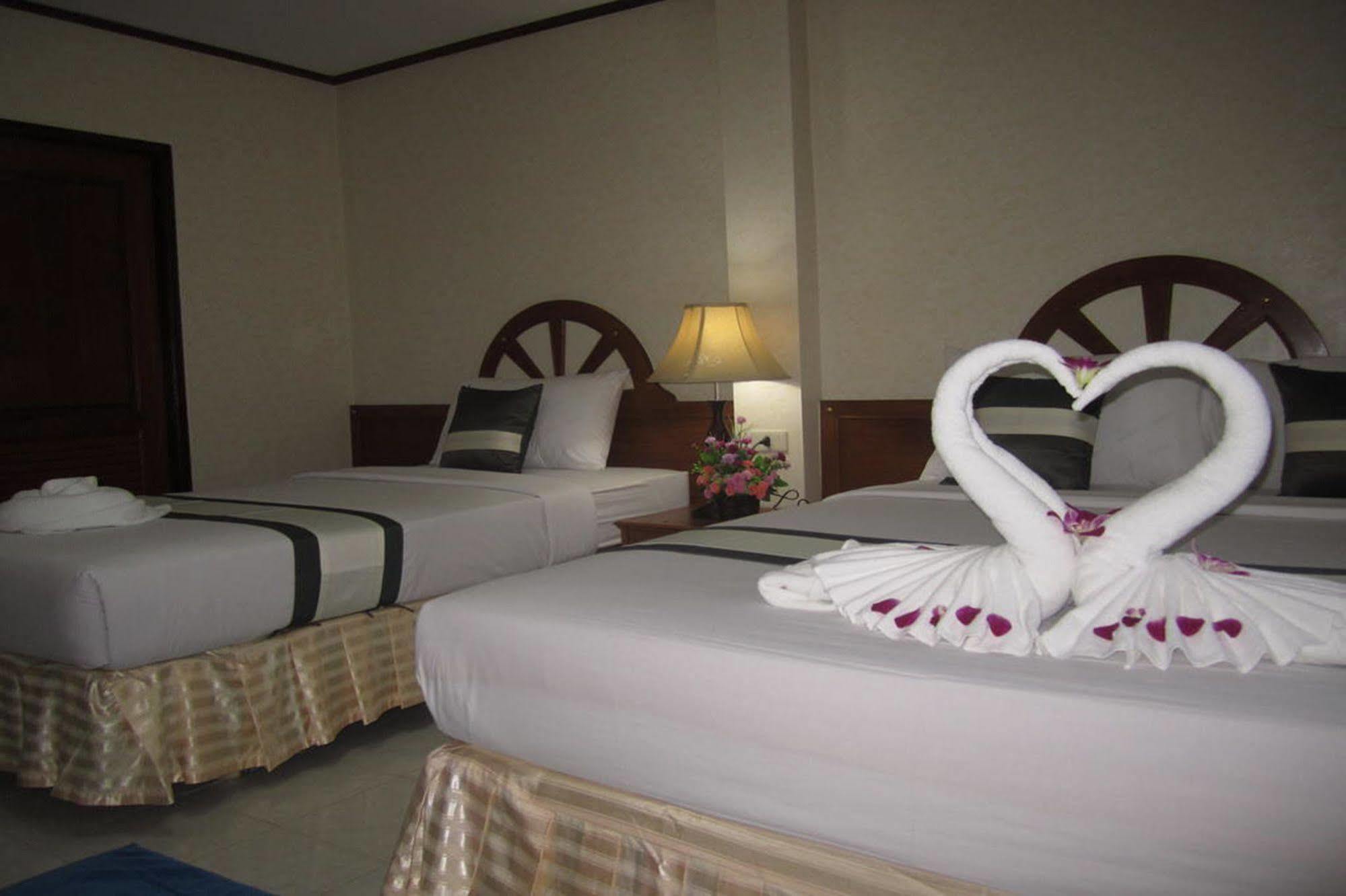 Hotel Natacha Phi Phi Don
