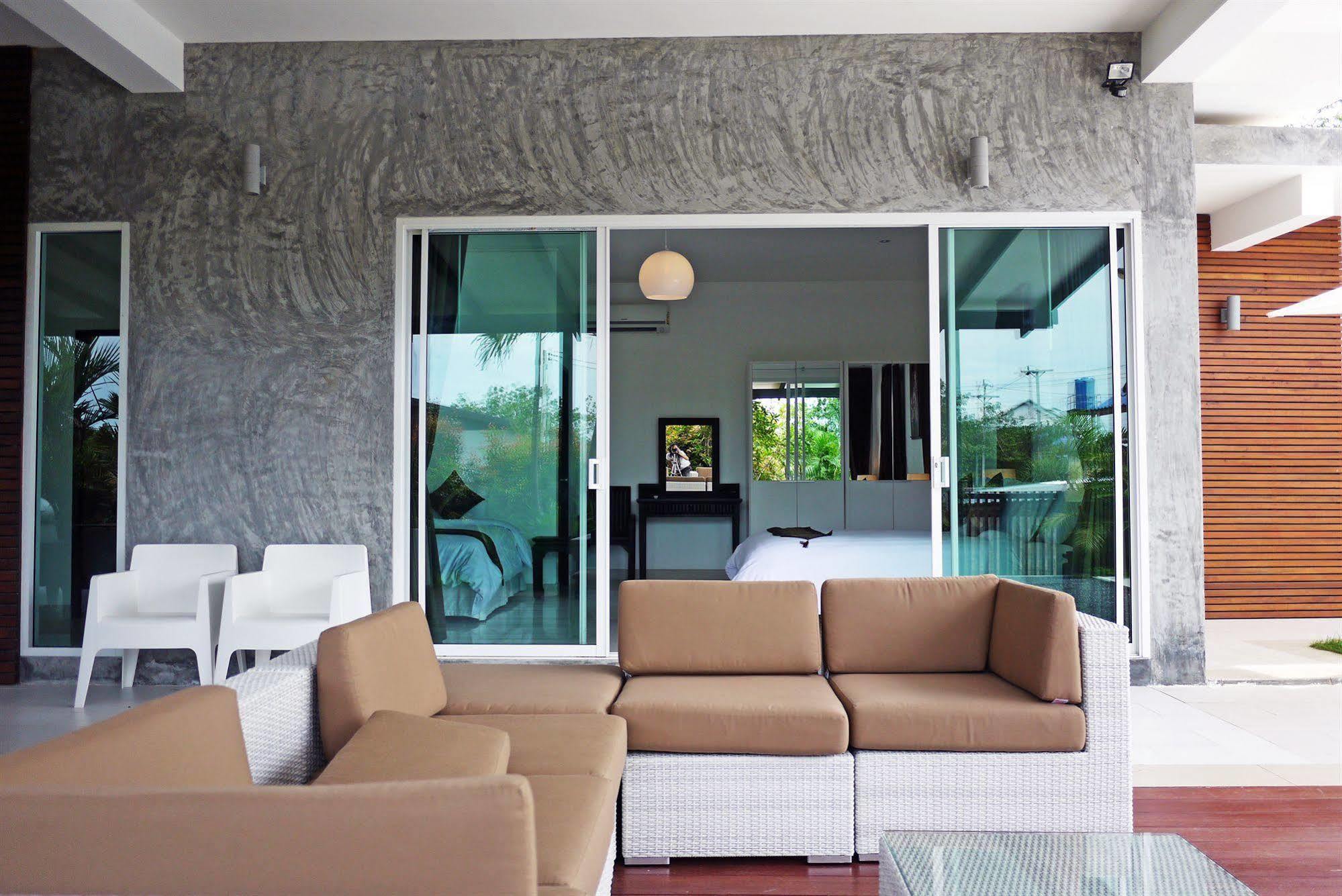 Baan Alessandra Villa *