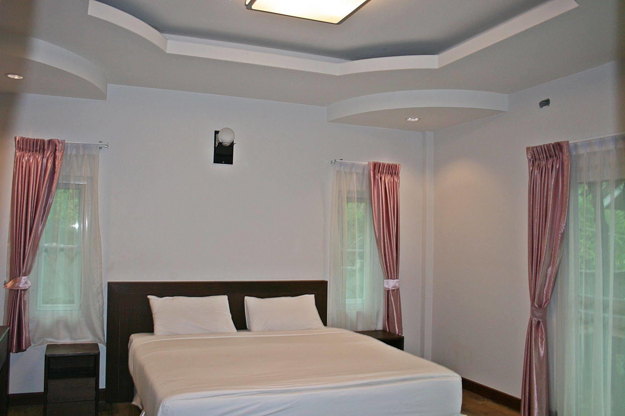Phu Ing Fah Resort
