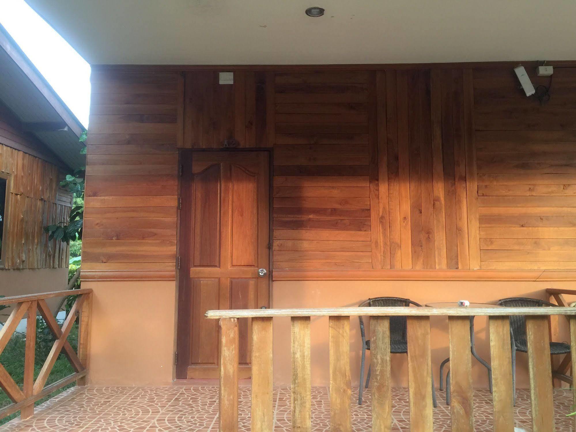 Guest house Poonsap Koh Lanta