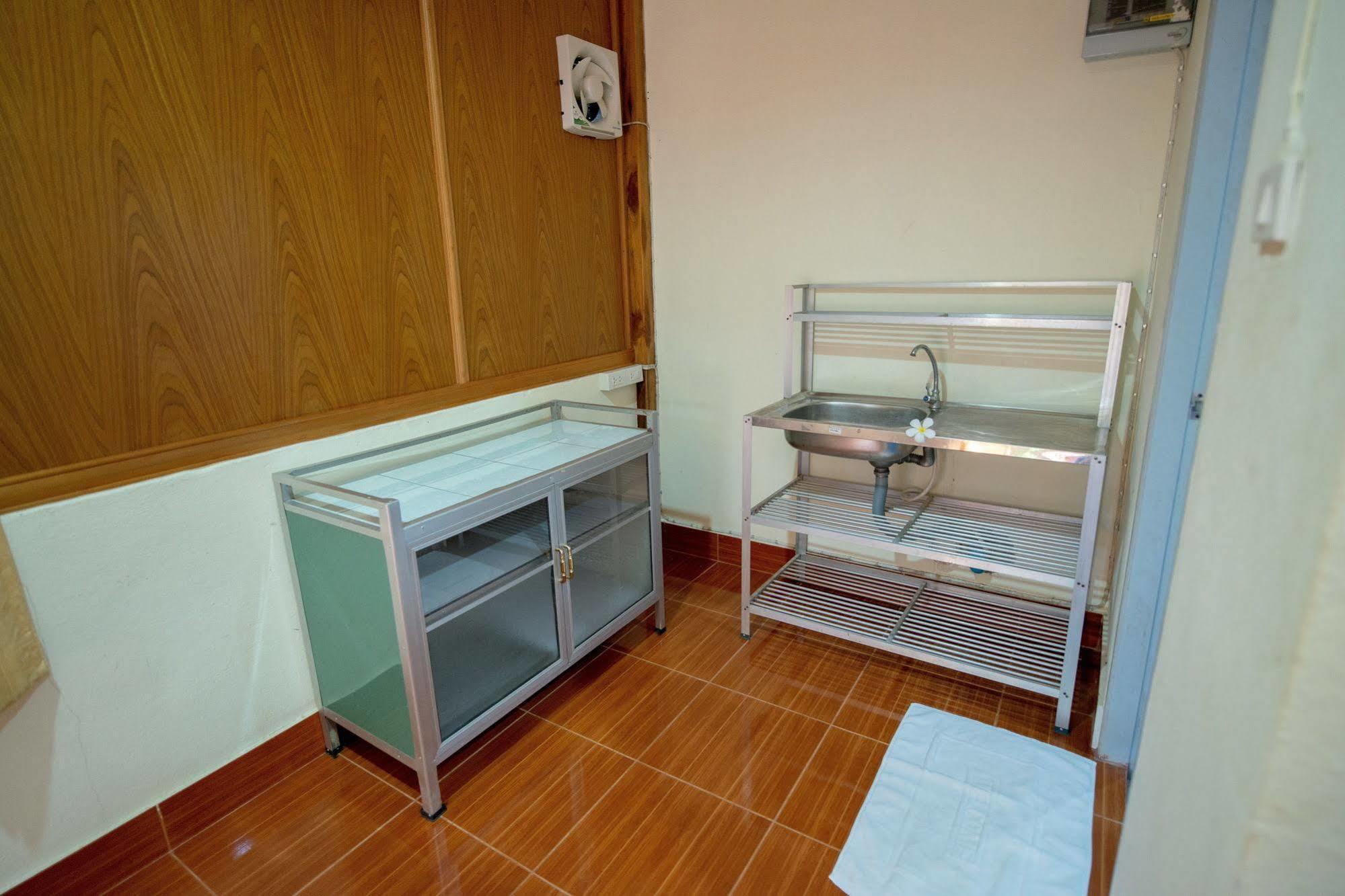 Guest house Poonsap