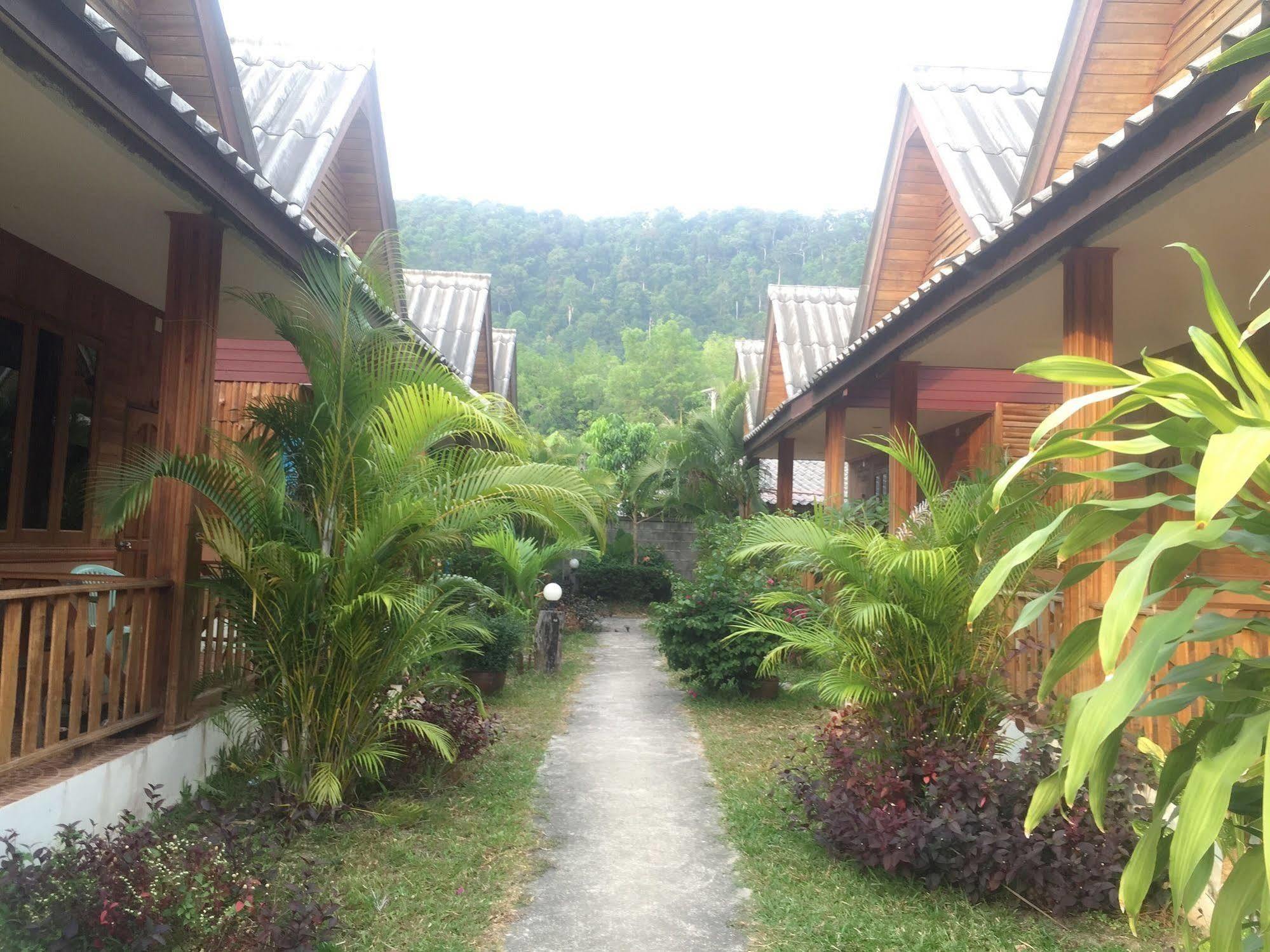Guest house Poonsap Koh Lanta