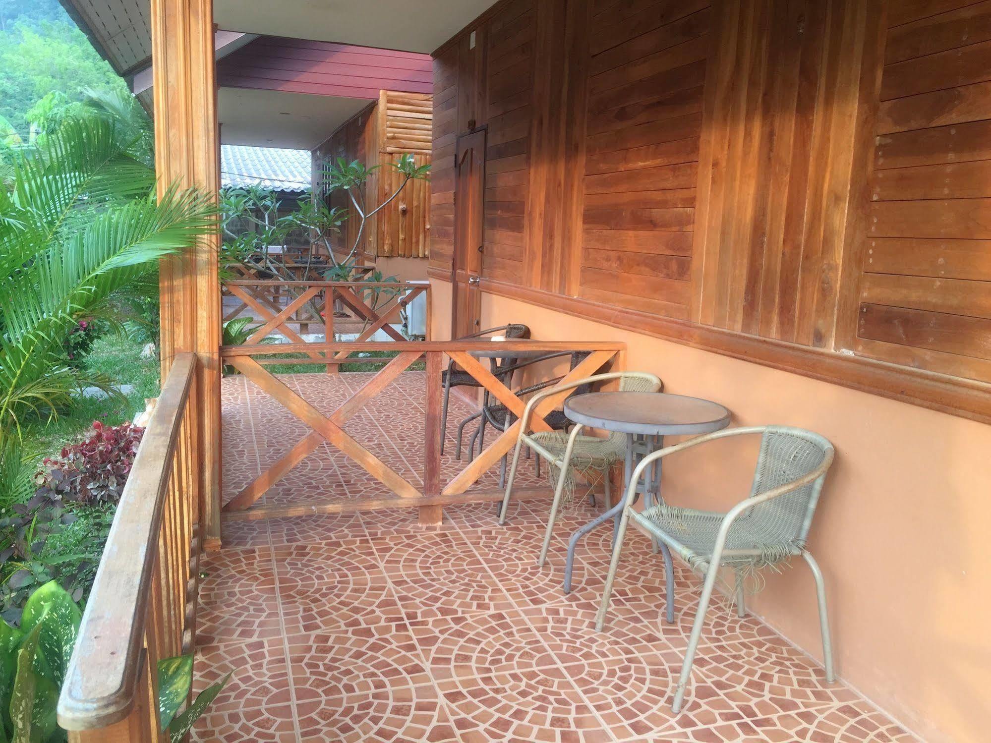 Poonsap Guest house 2*