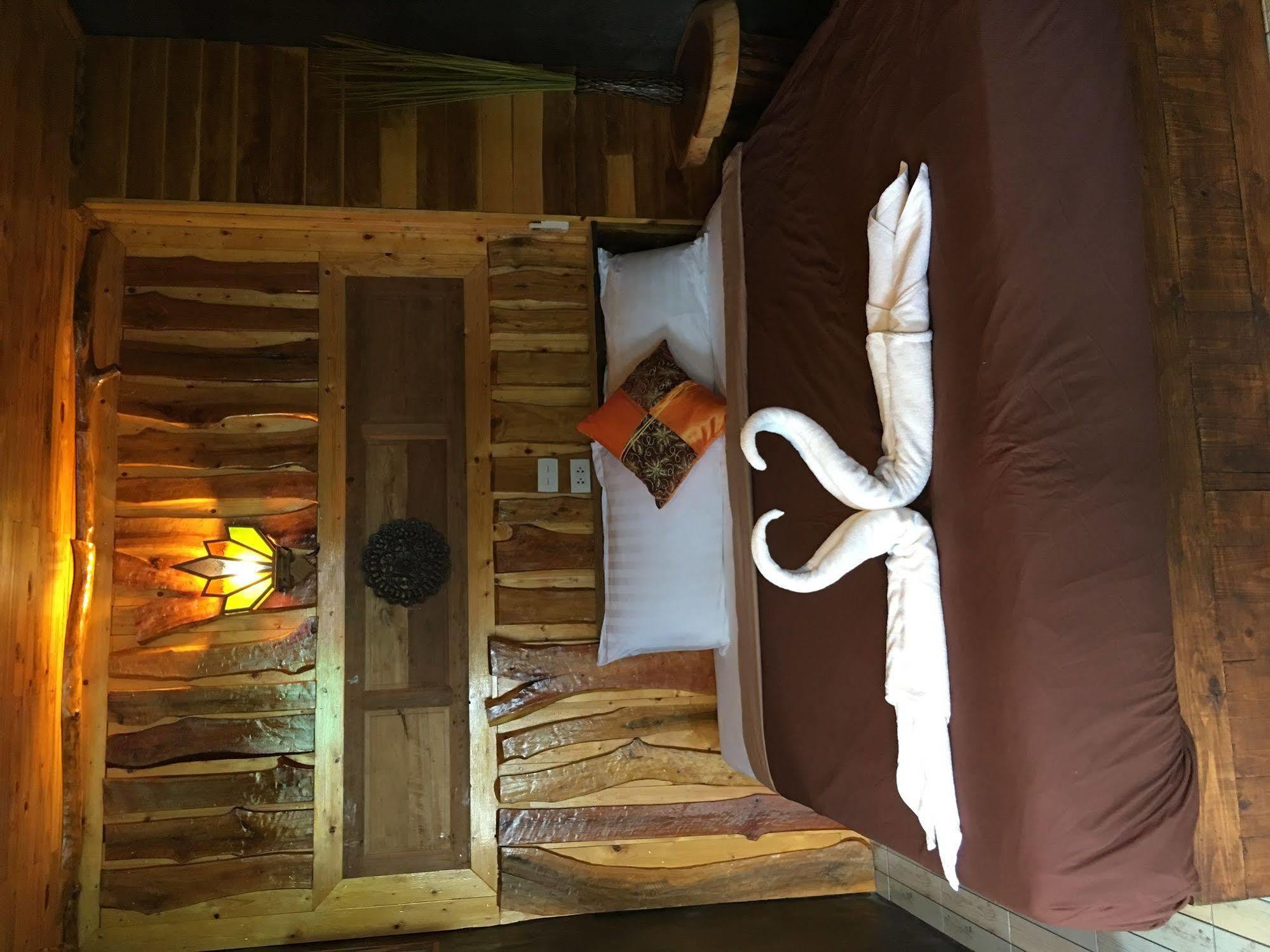 Sea Rock Resort Ko Pha Ngan