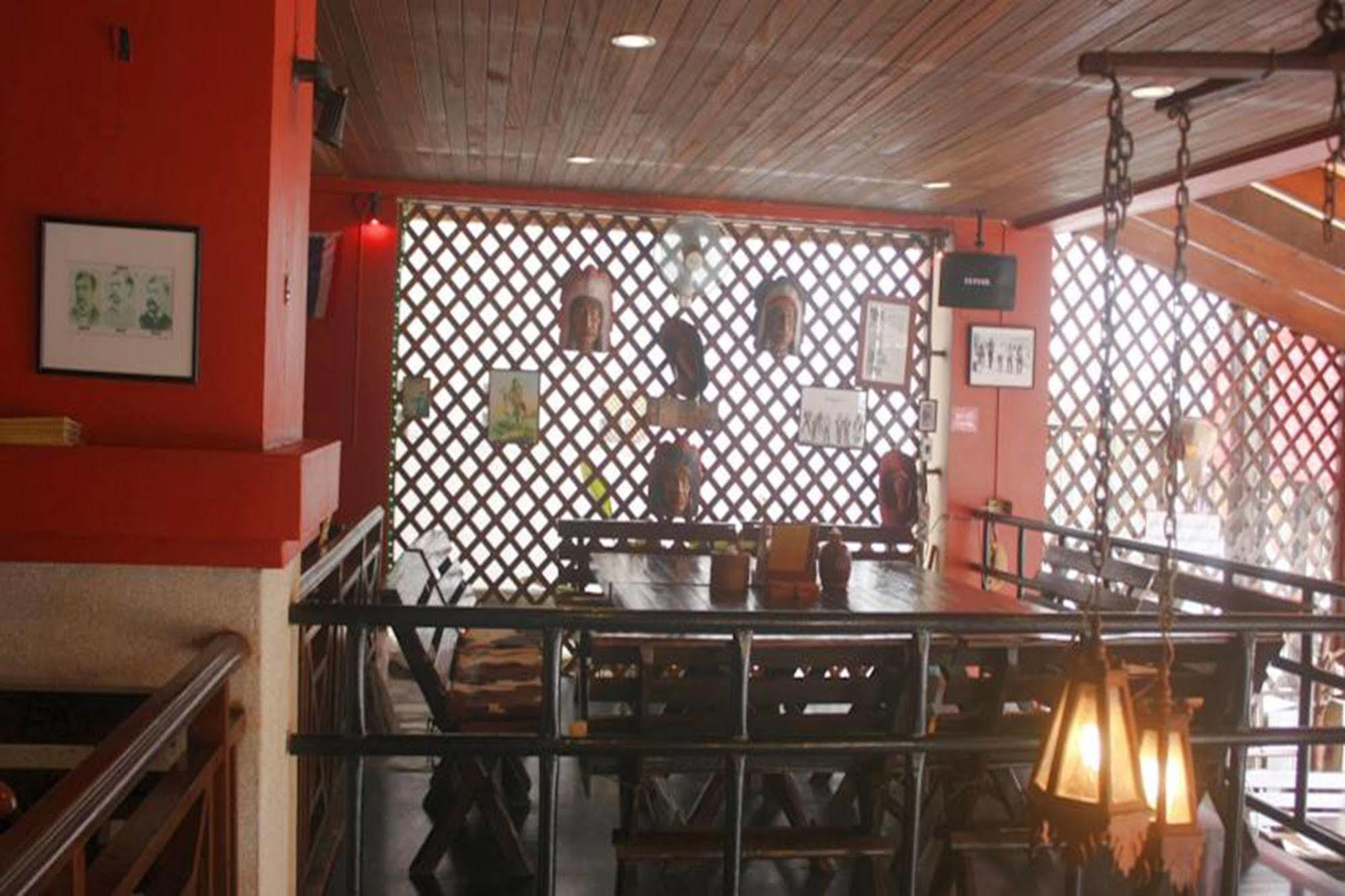 Buffalo Bill Hotel 3*