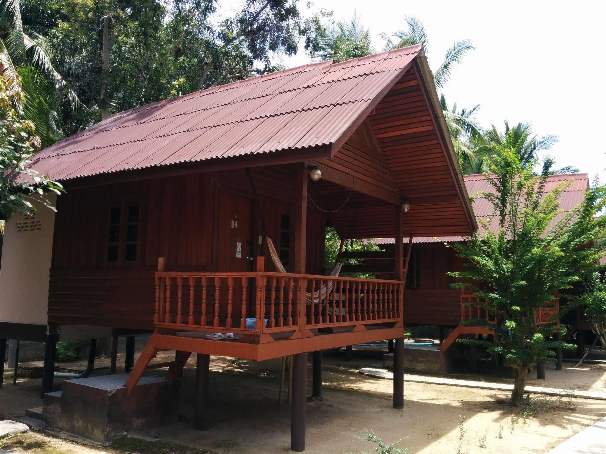 Ban Tai Resort 2* Baan Tai