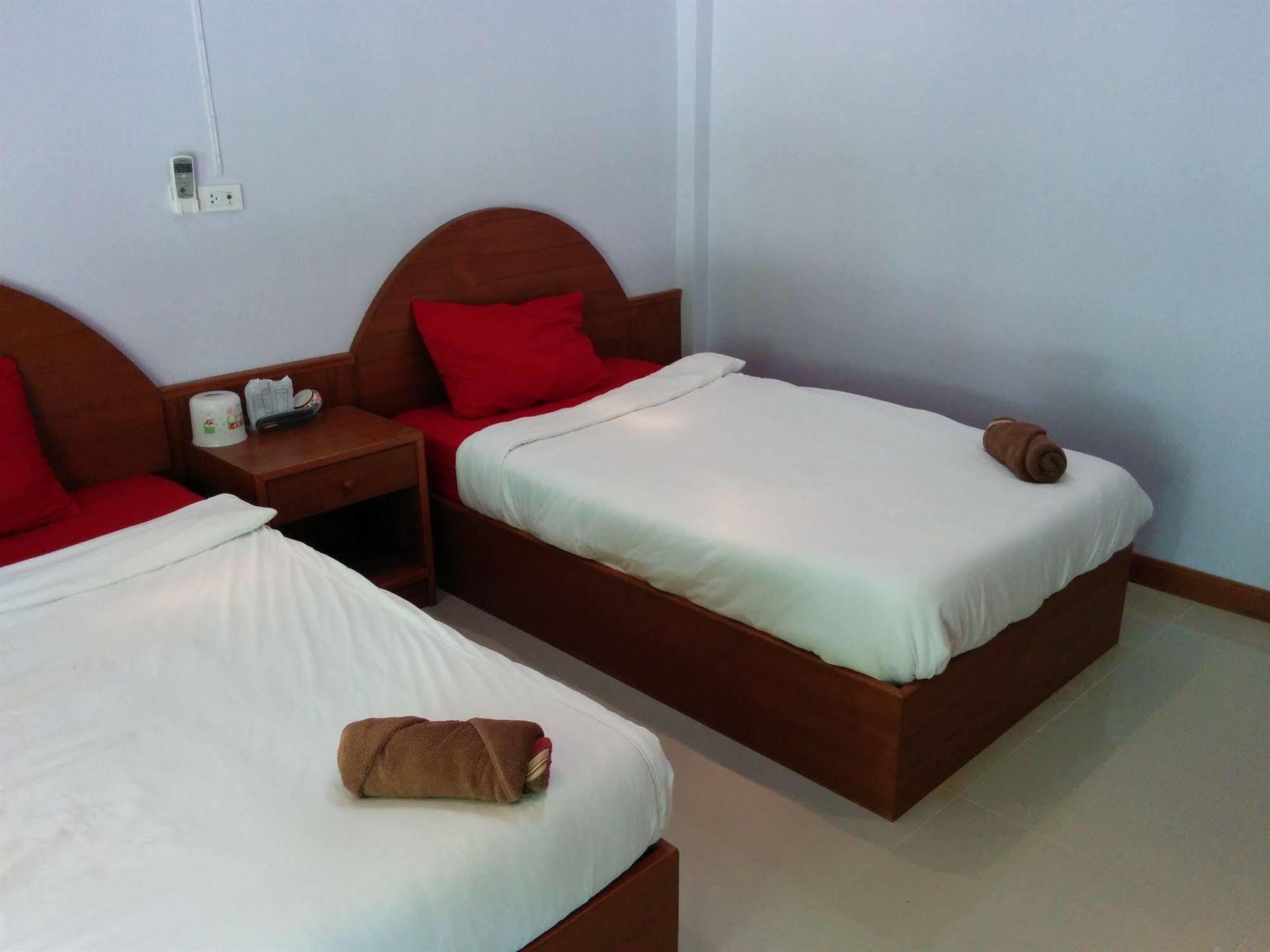 Ban Tai Resort 2*