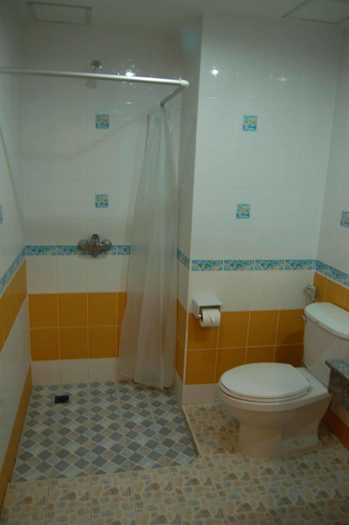 Baan Manthana Hotel, 3*