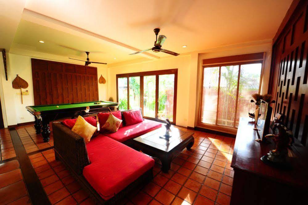 Resort Napalai Pool Pattaya