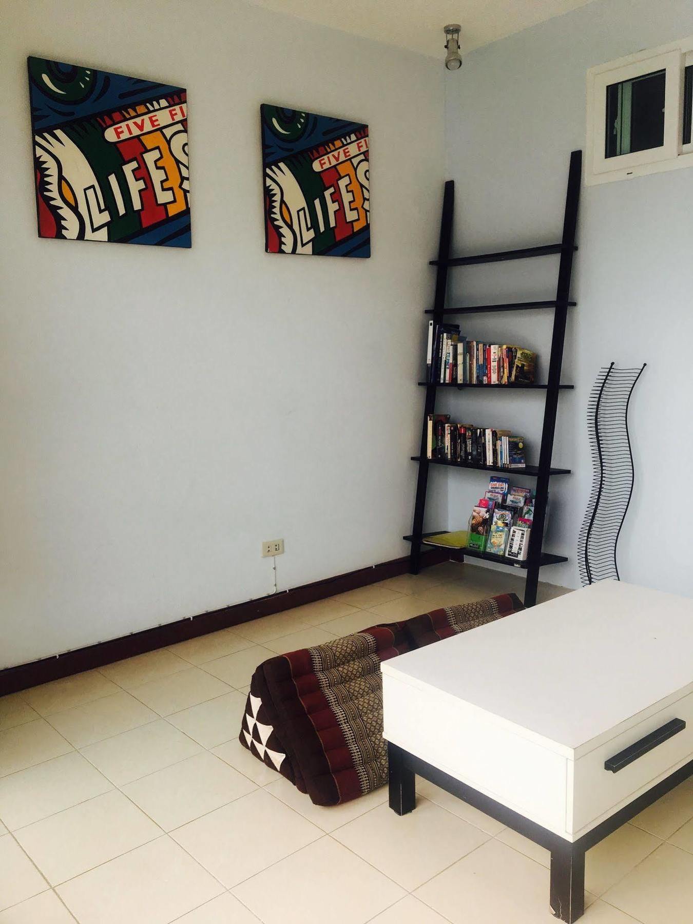 Hostel Dd & Backpacker *