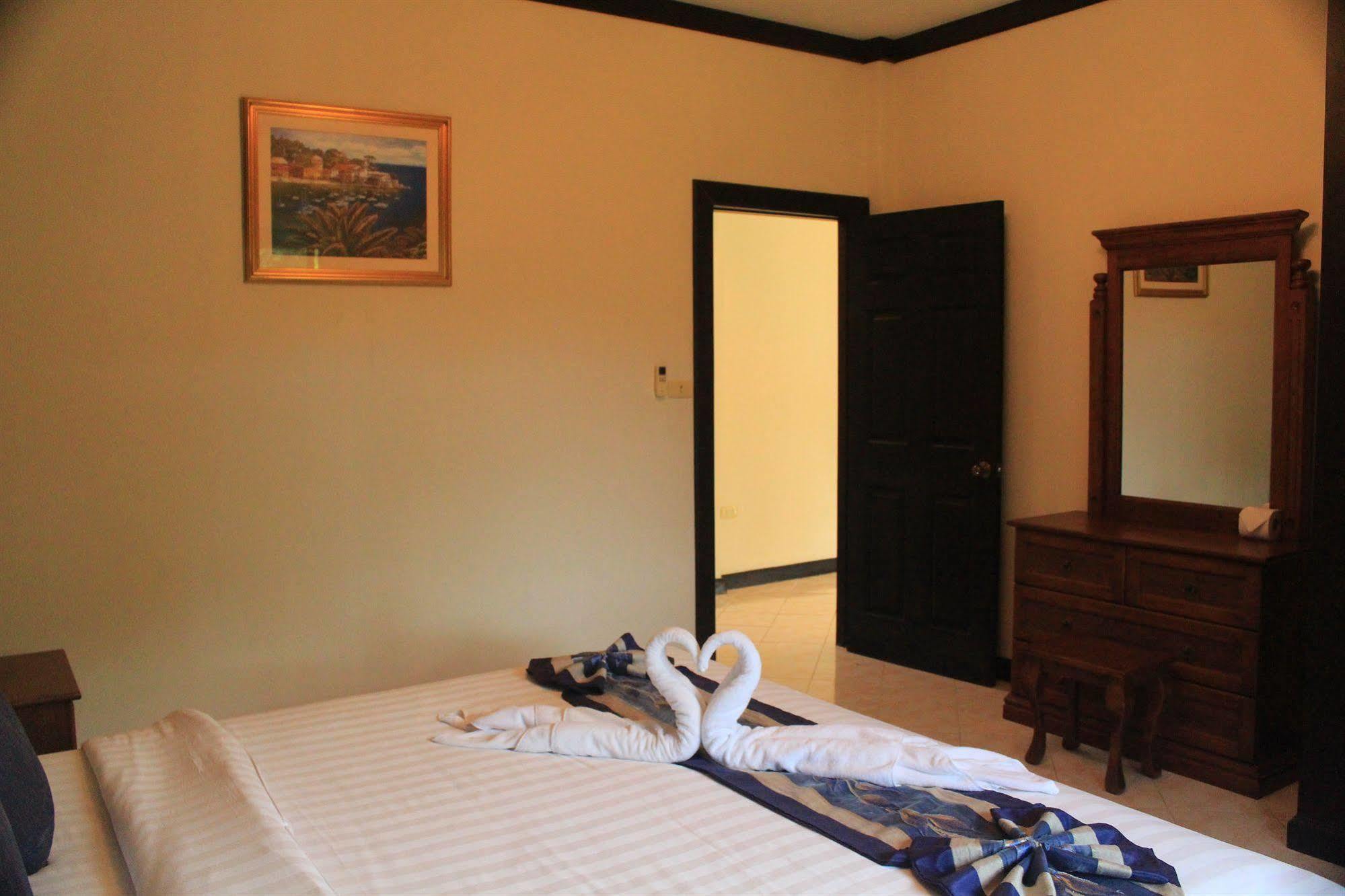 Resort Baan Suan *