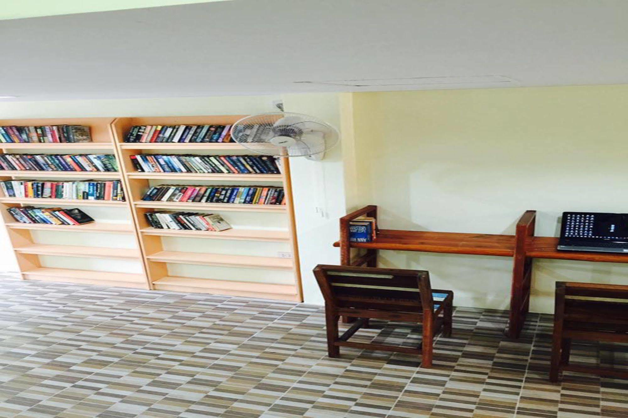Phangan Barsay Hostel Thongsala