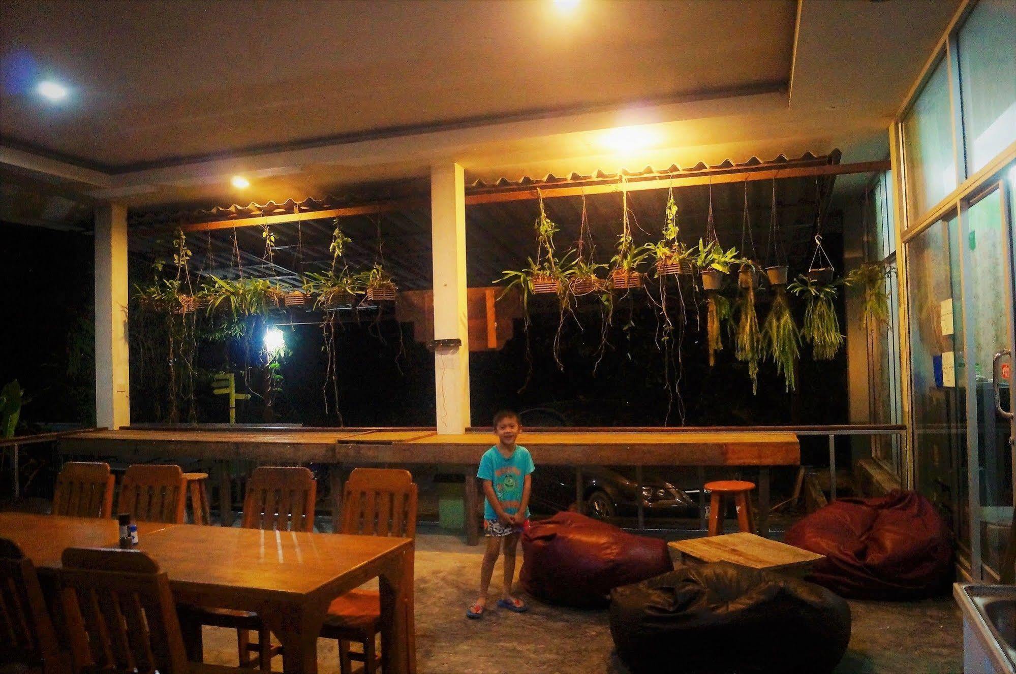 Phangan Farm Hotel 2*