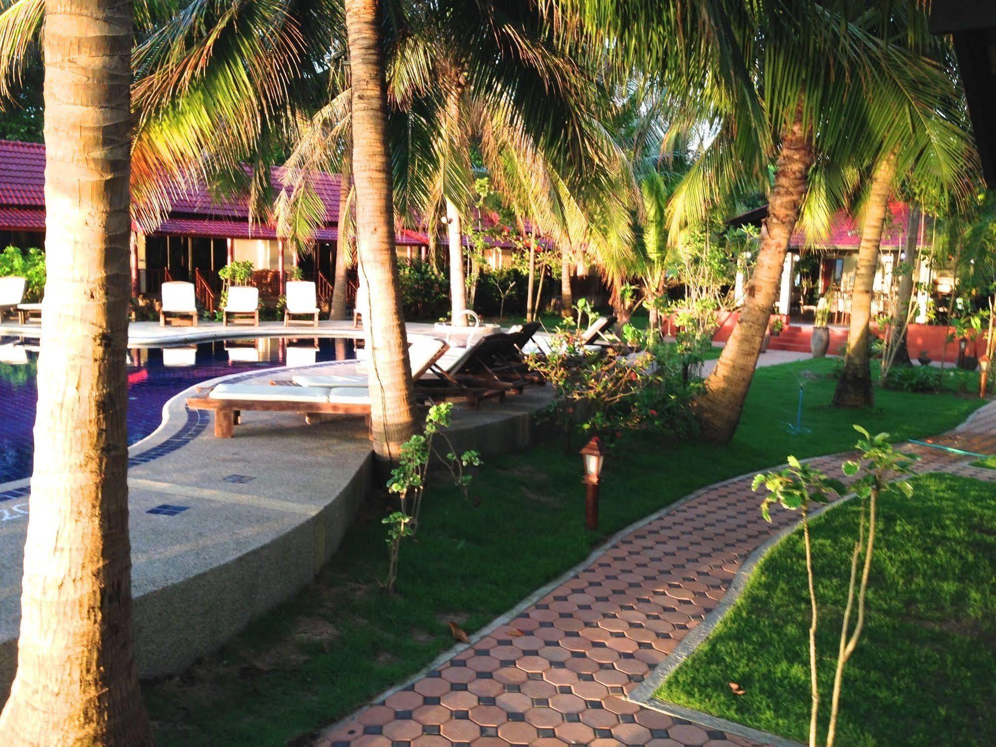 Noble House Resort Koh Lanta