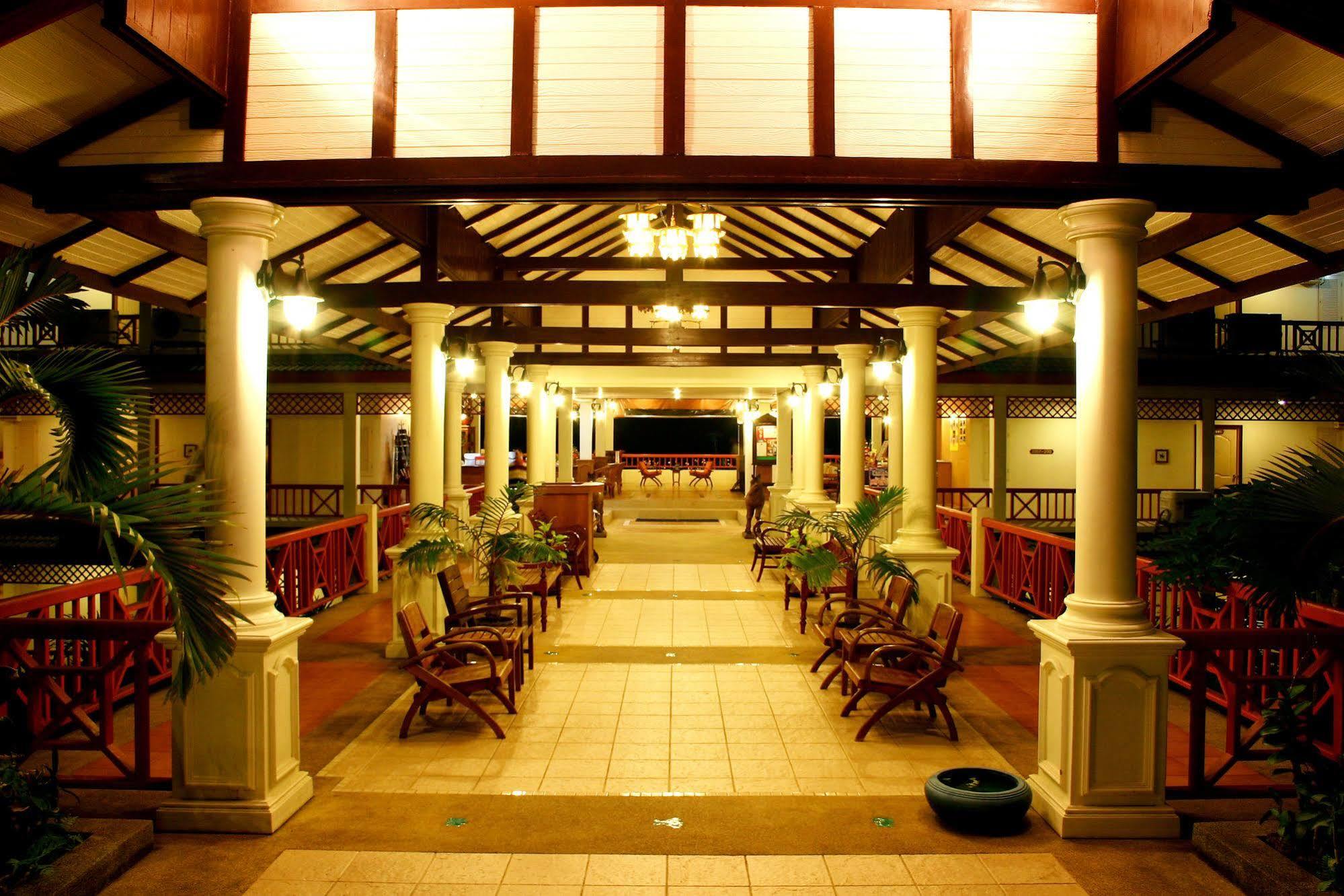 Resort Khaolak Sunset - Adults Only - Sha Extra 3*