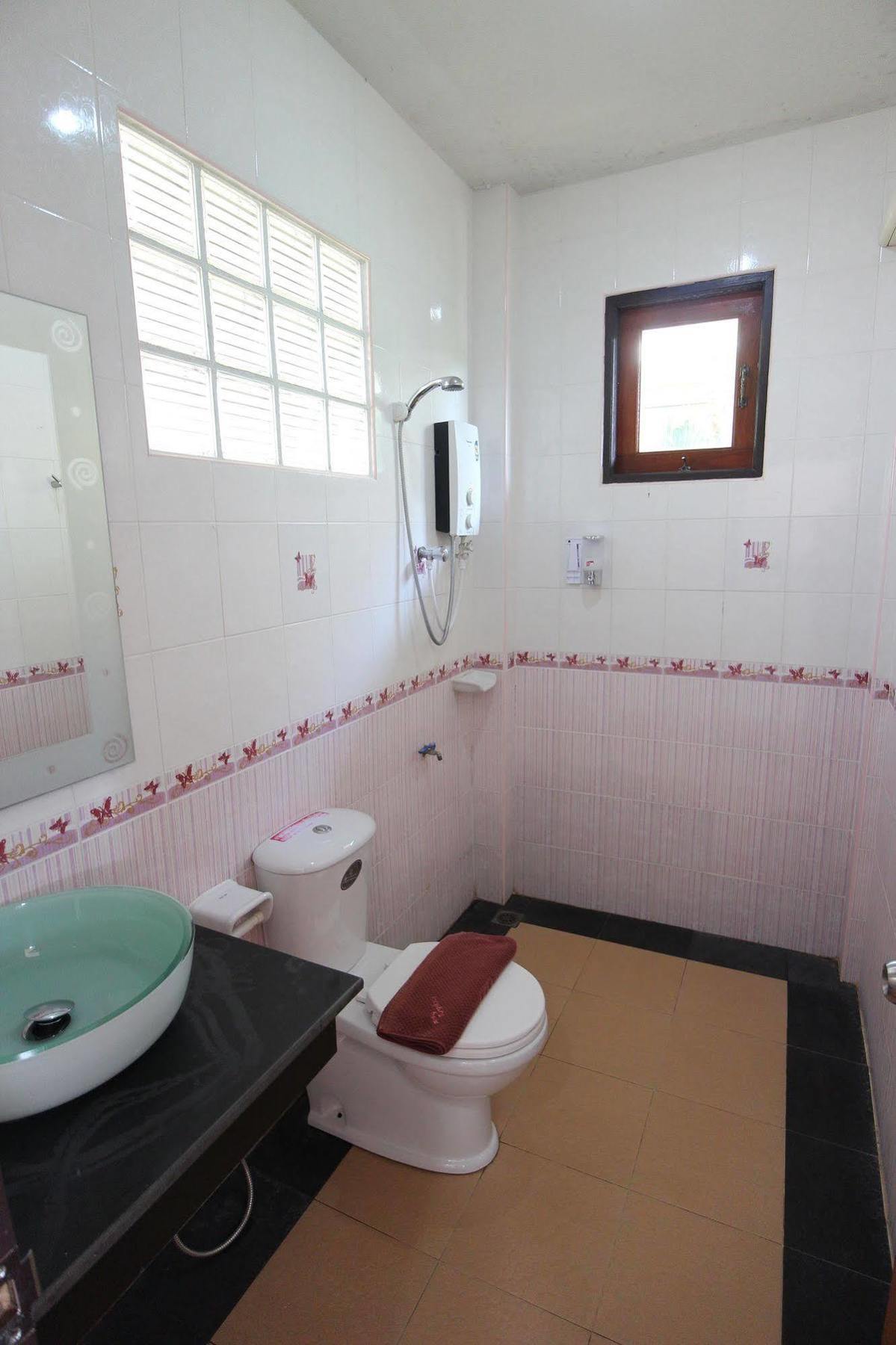 Pinky & - Sha Extra Hotel