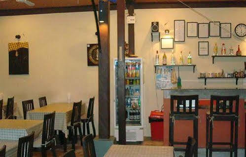 Hotel Ampha Place