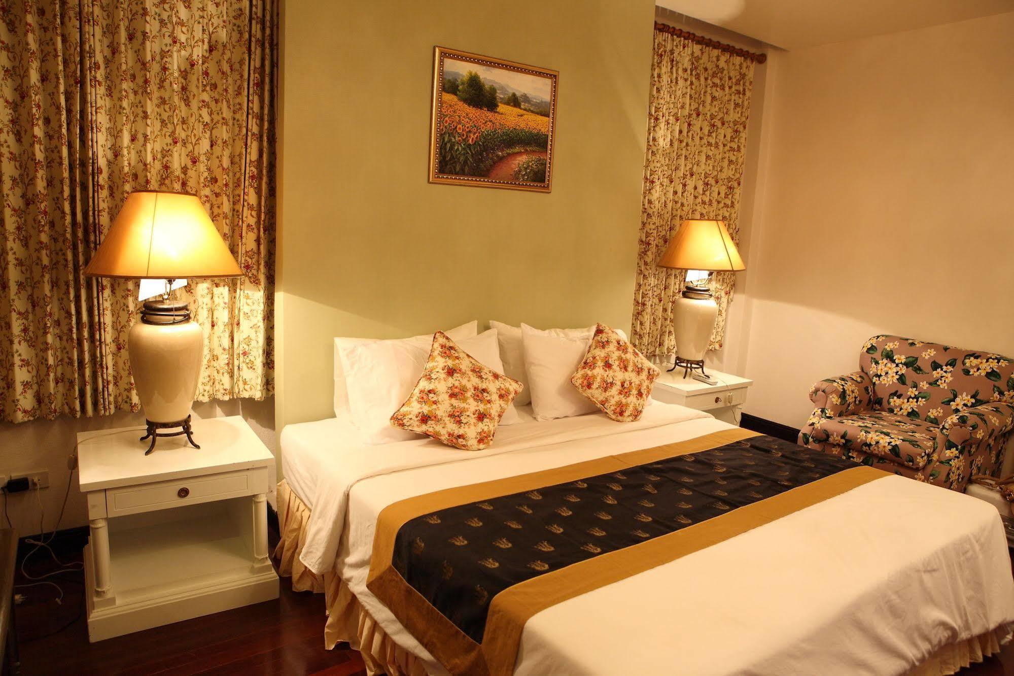 Hotel Treevana Club Chiangmai 3*