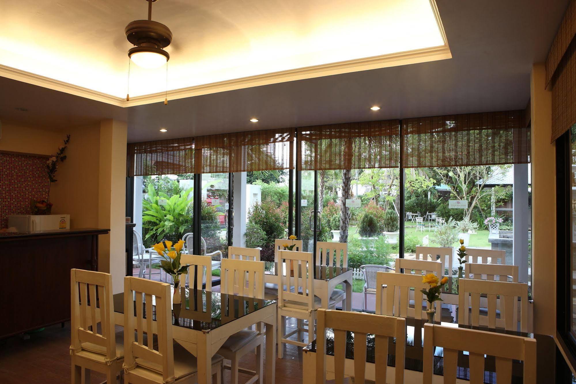Treevana Club Chiangmai Hotel