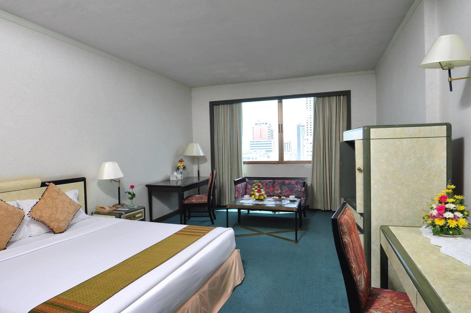 Hotel Bp Grand Tower 3*