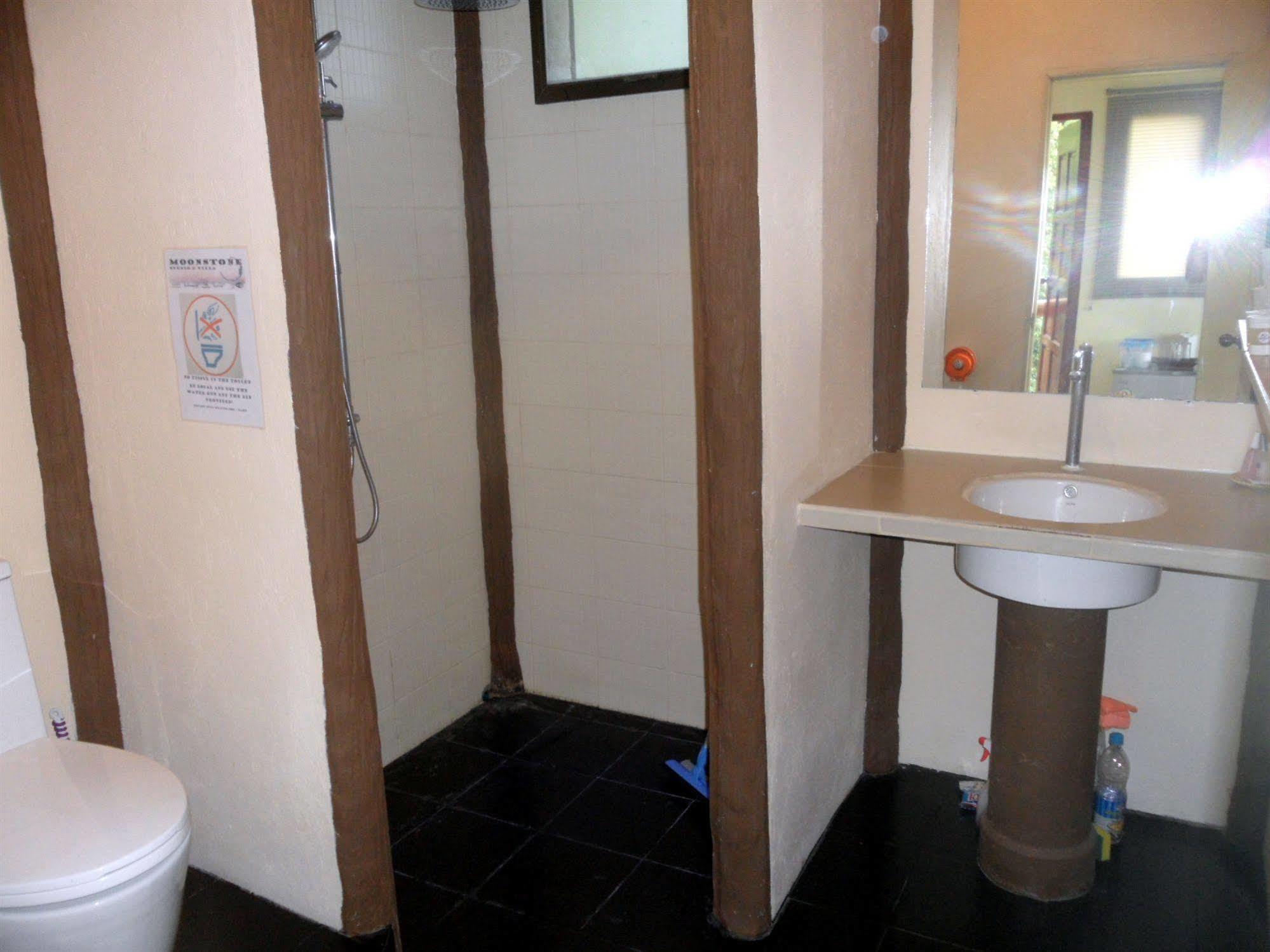 Moonstone Resort 3*