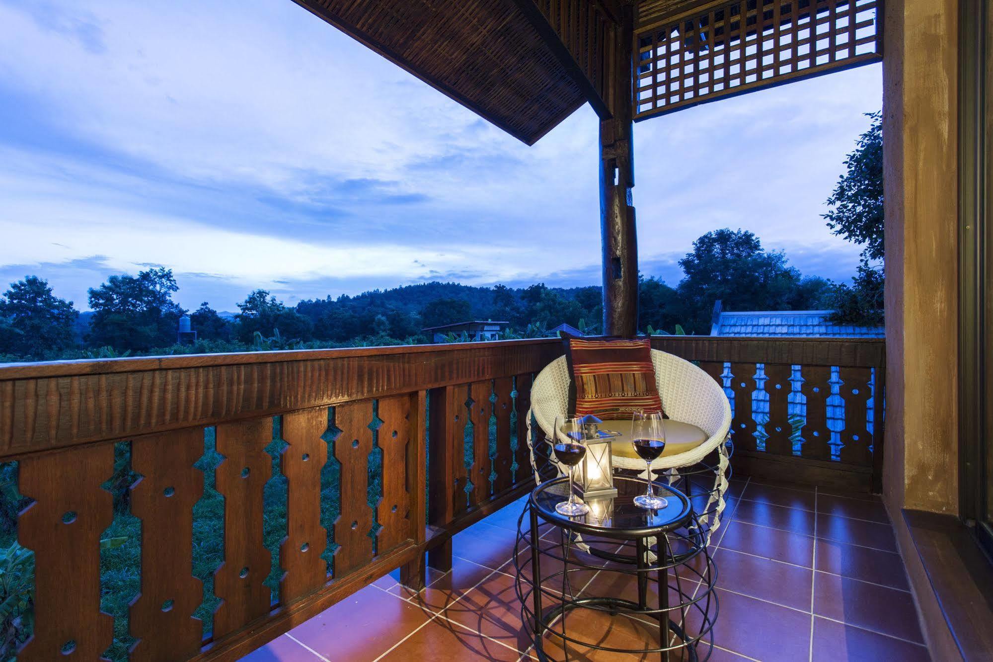 Away Hot Spring Hotel