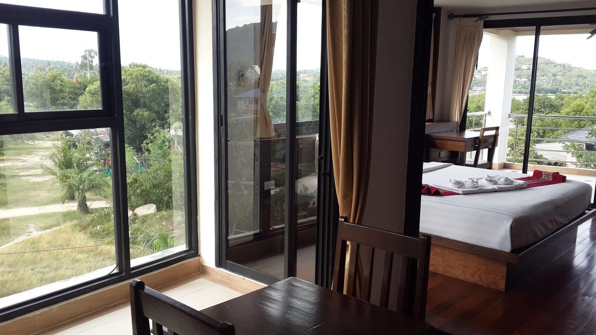 Chaweng Lakeview Condotel Aparthotel 3*