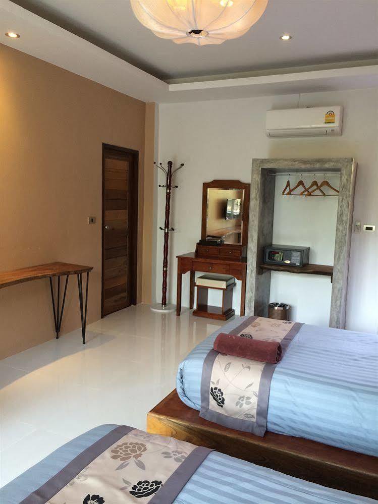 Resort In Touch 2*