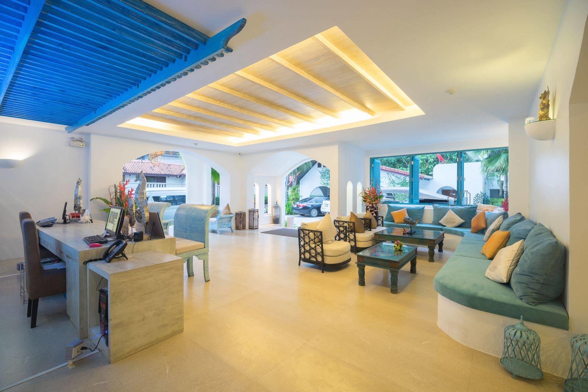 Ocean Breeze Khaolak