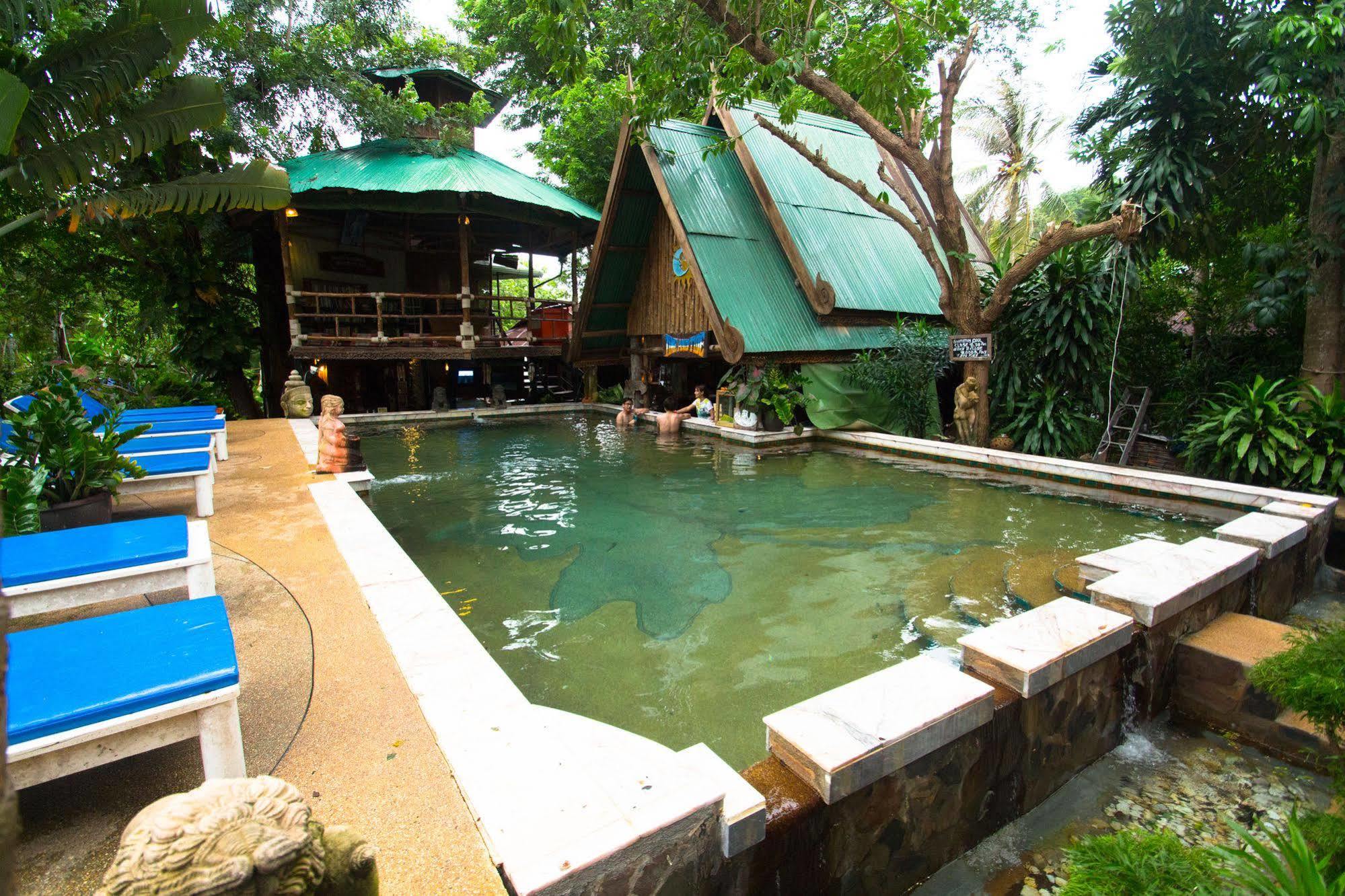 Tropical Garden Phi Phi Don