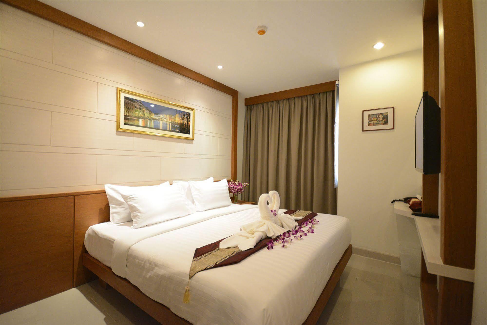 Hotel The Patong Center Phuket