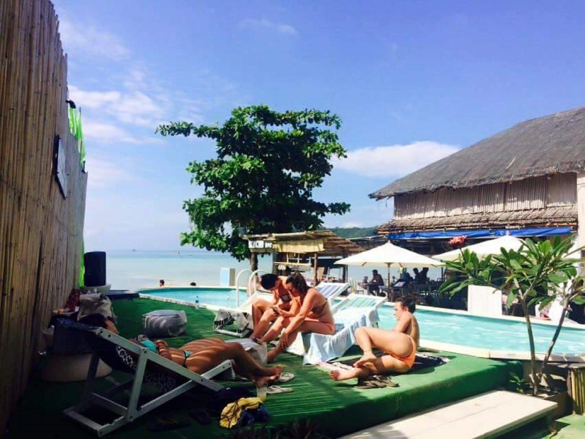 The Beacha Club Hotel 3*
