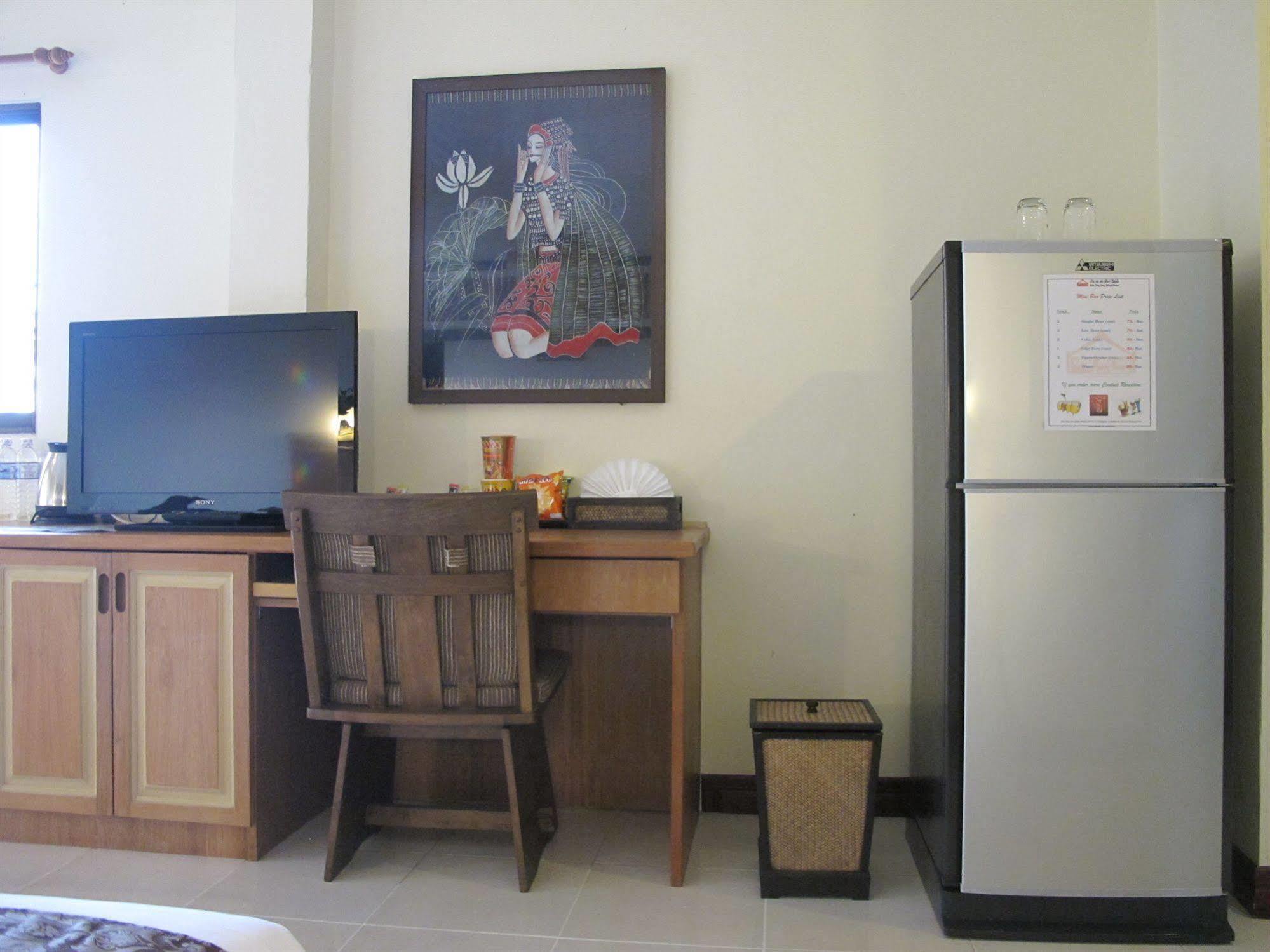 Hotel Baan Tong Tong