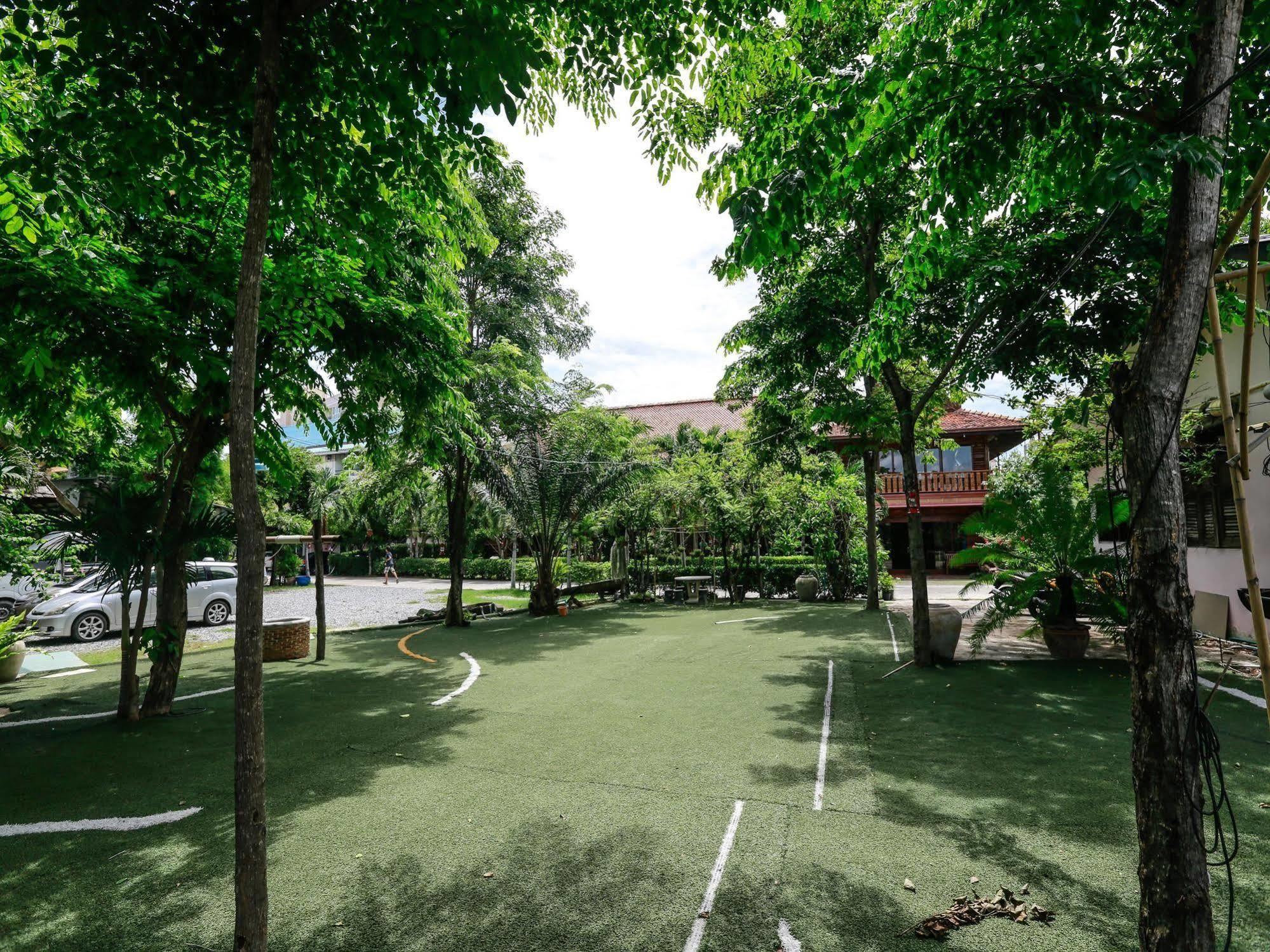 Deeden 3* Pattaya