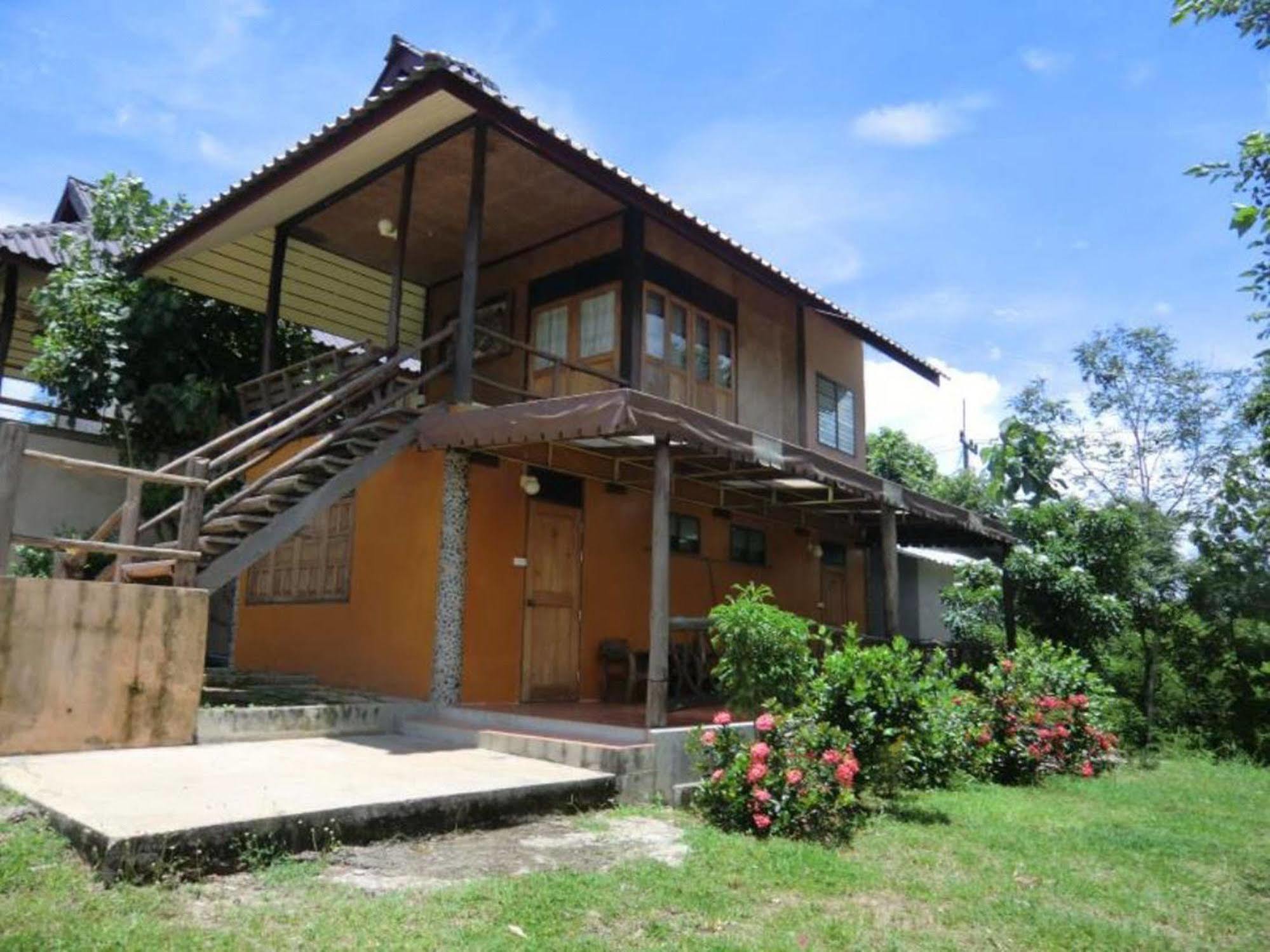 Tewdoi Garden Apartment *